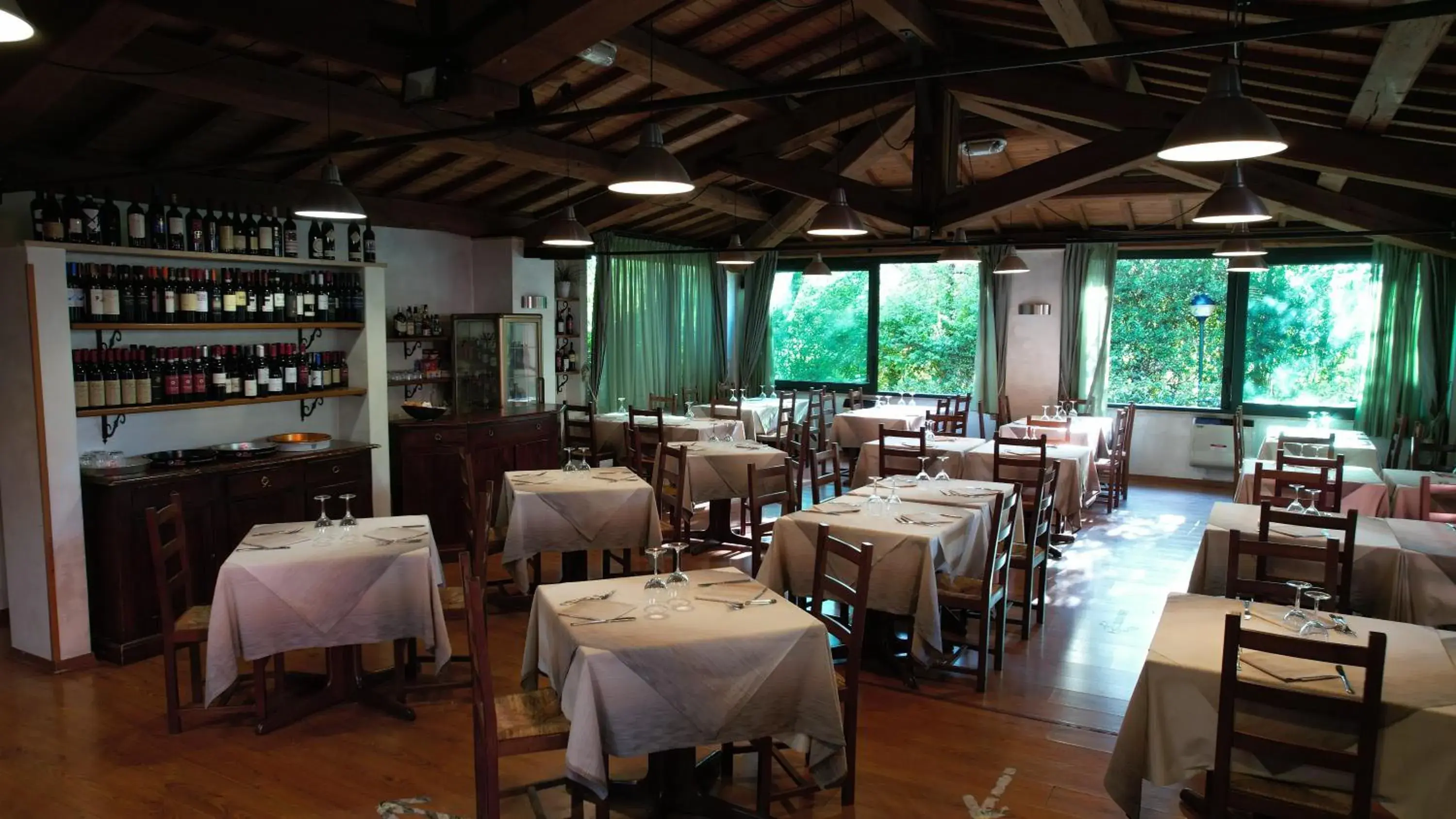 Restaurant/places to eat in Flaminio Village Bungalow Park Restaurant/places to eat in Flaminio Village Bungalow Park