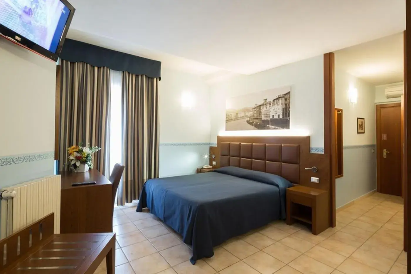 Photo of the whole room, Bed in Hotel Terminus & Plaza Photo of the whole room, Bed in Hotel Terminus & Plaza