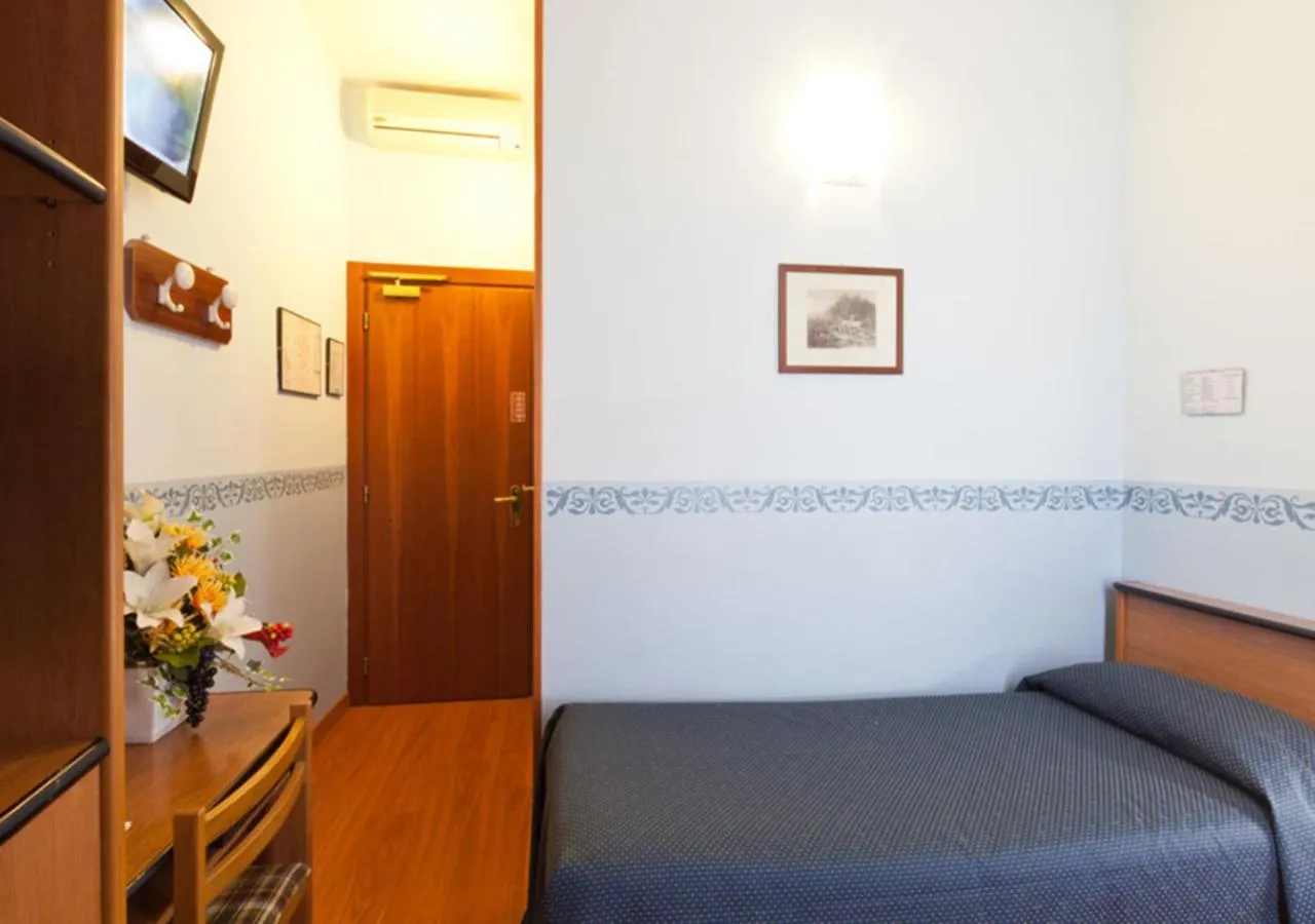 Bed in Hotel Terminus & Plaza