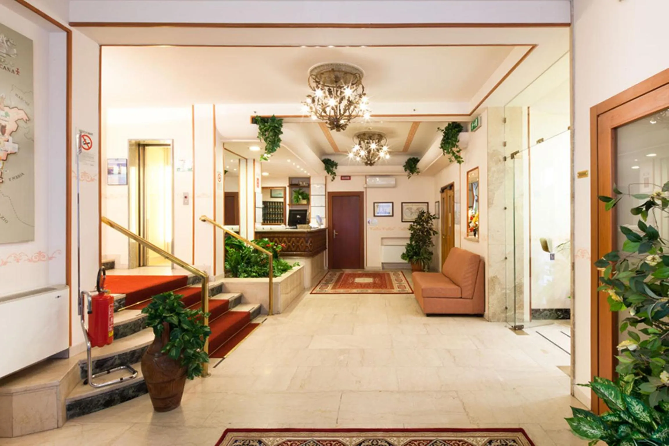 Lobby or reception in Hotel Terminus & Plaza