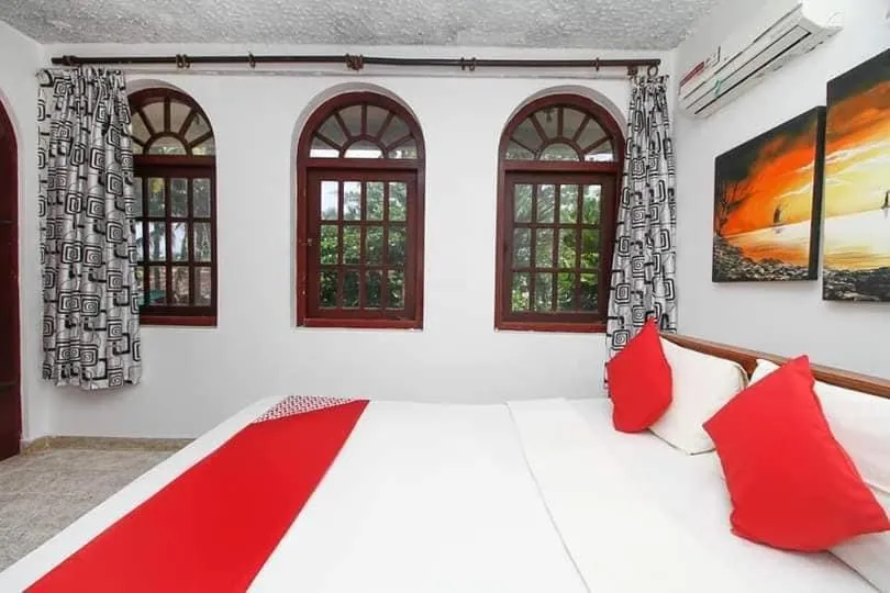Bed in OYO 459 Barasti beach resort