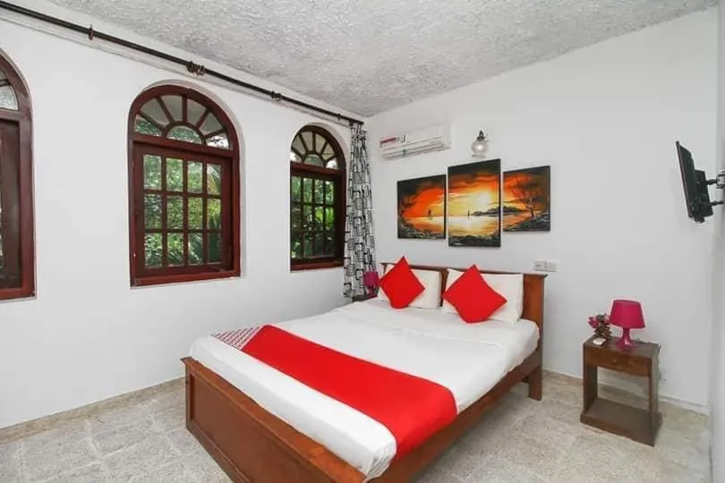 Bed in OYO 459 Barasti beach resort