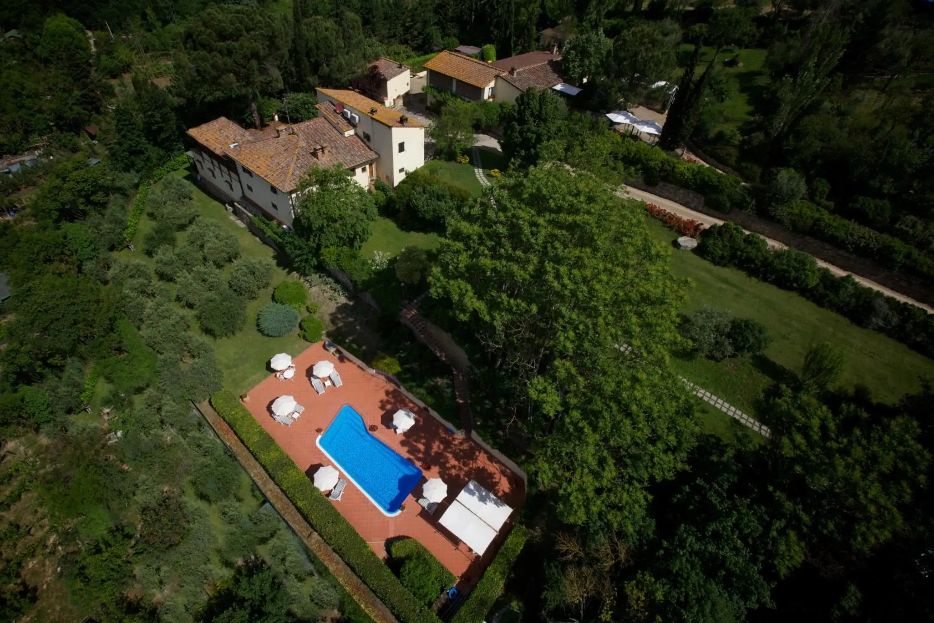 Swimming pool in Marignolle Relais & Charme - Residenza d'Epoca Swimming pool in Marignolle Relais & Charme - Residenza d'Epoca