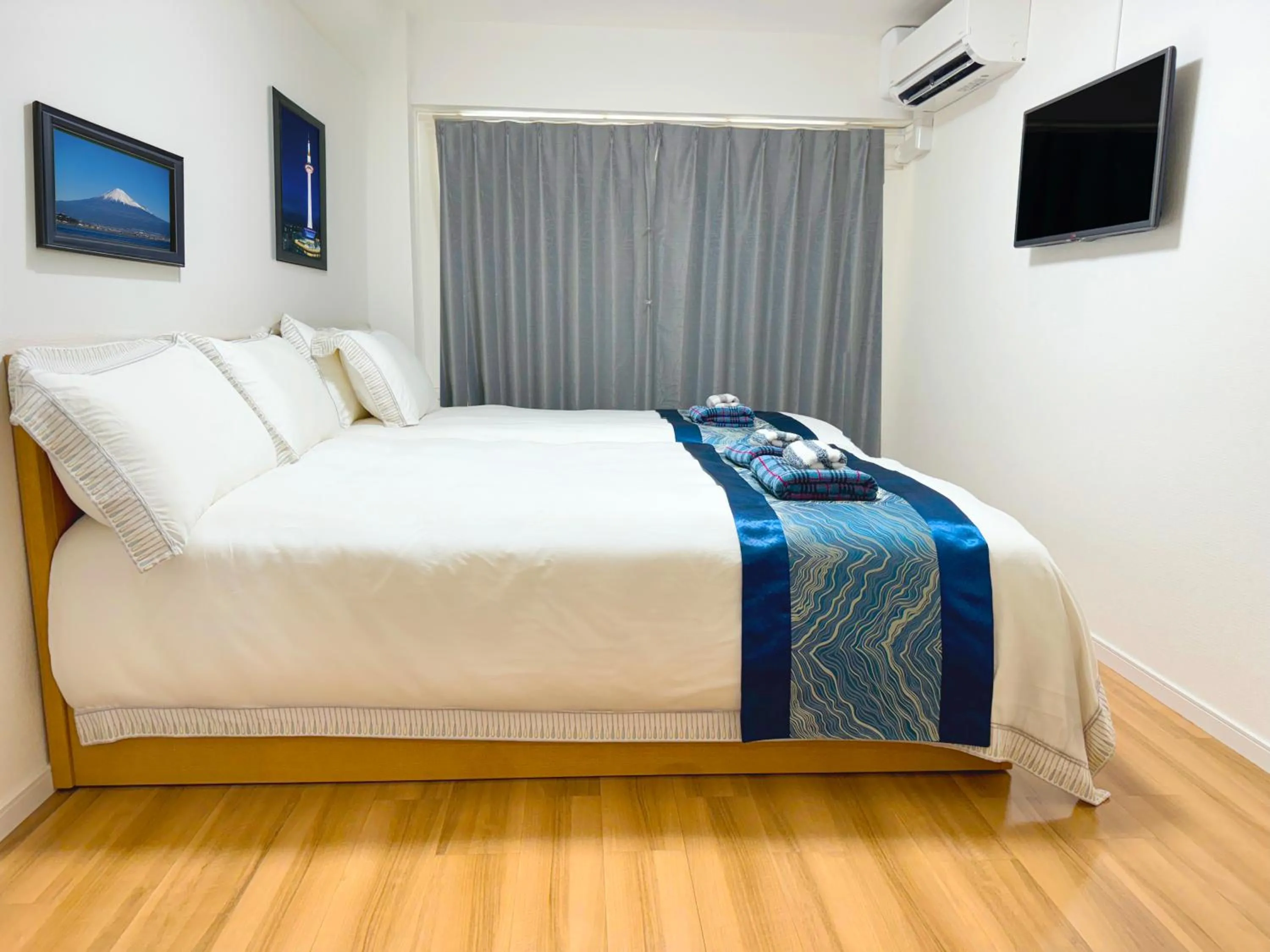 Twin Room with Balcony in Rosenheim Tokyo Shinjuku