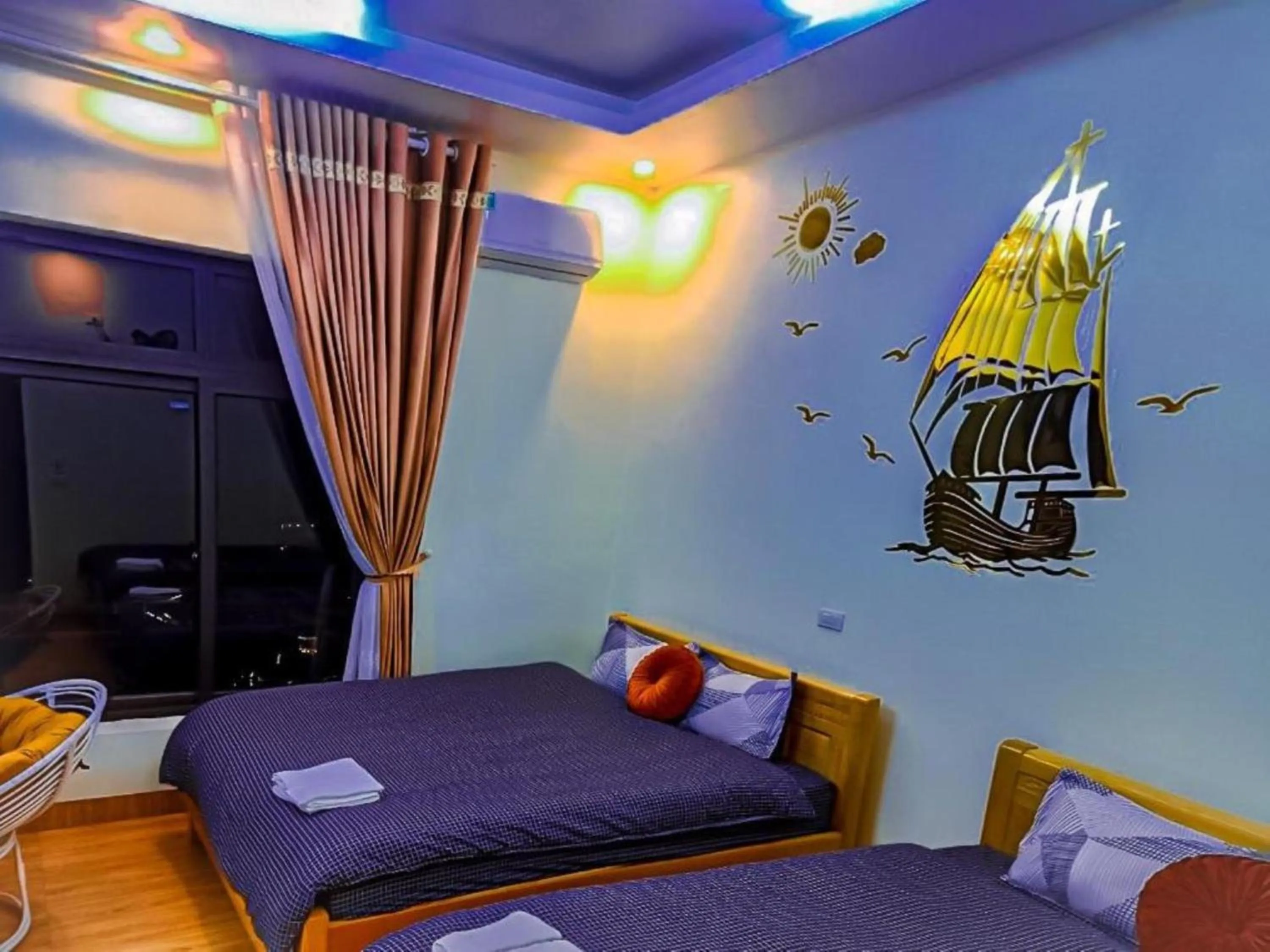 Photo of the whole room, Bed in Sun Villa Tam Đảo