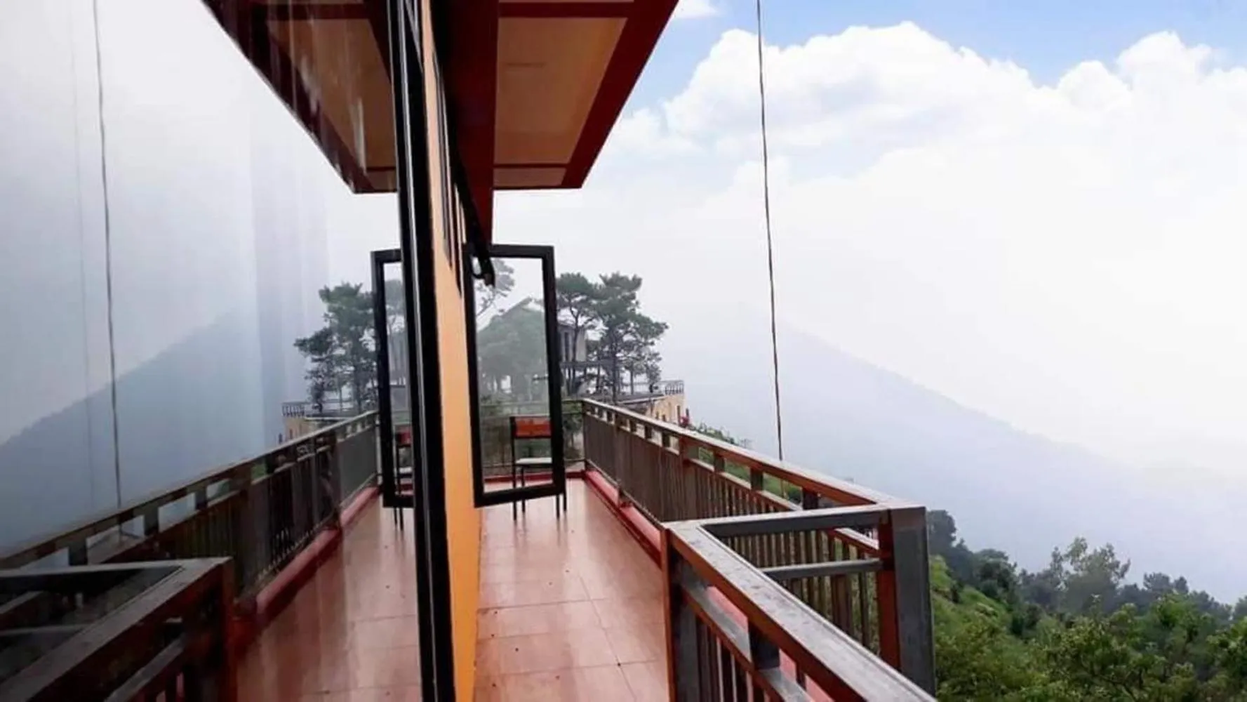 Property building in Sun Villa Tam Đảo