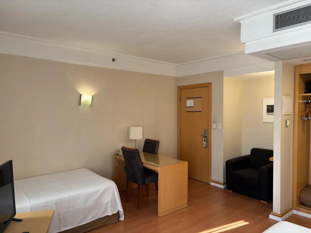 Bed in Guarulhos flat services, aeroporto