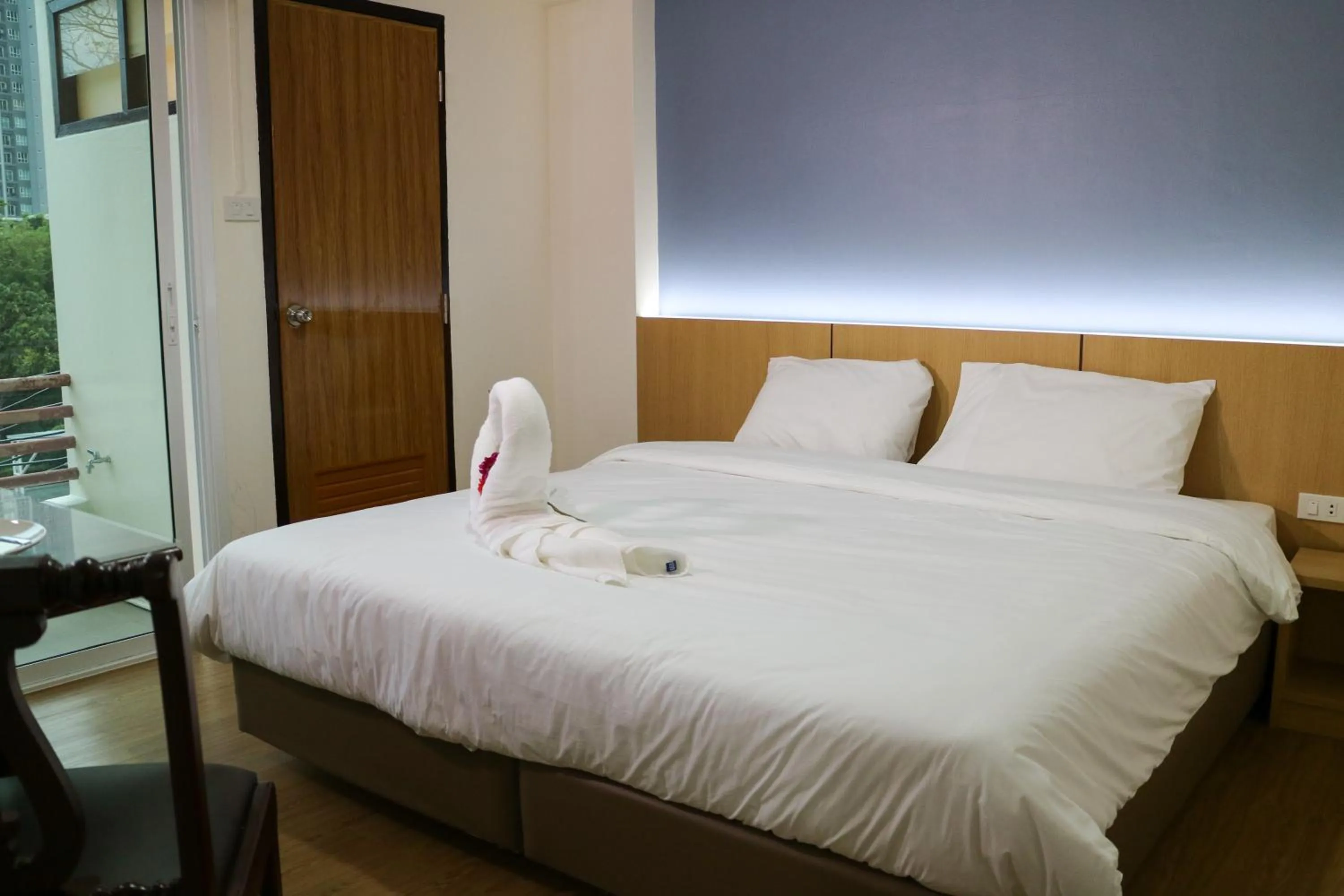 Bed in Beerapan Hotel