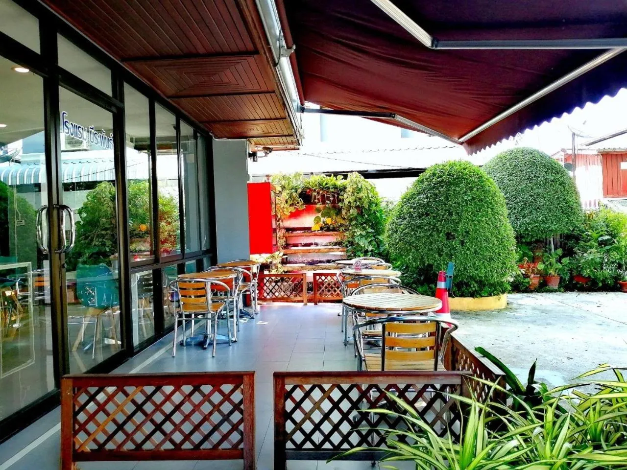 Breakfast in Beerapan Hotel