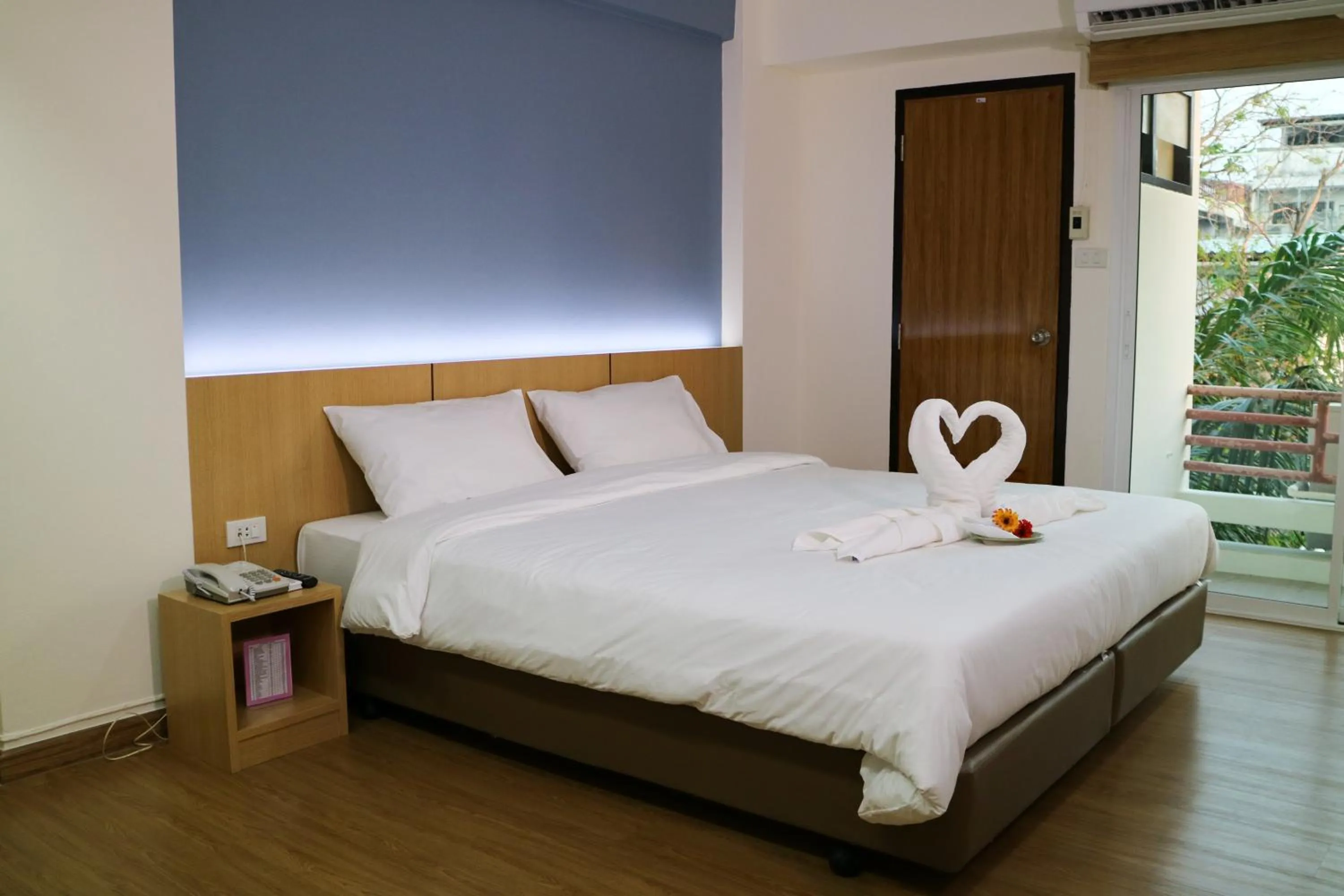 Bed in Beerapan Hotel