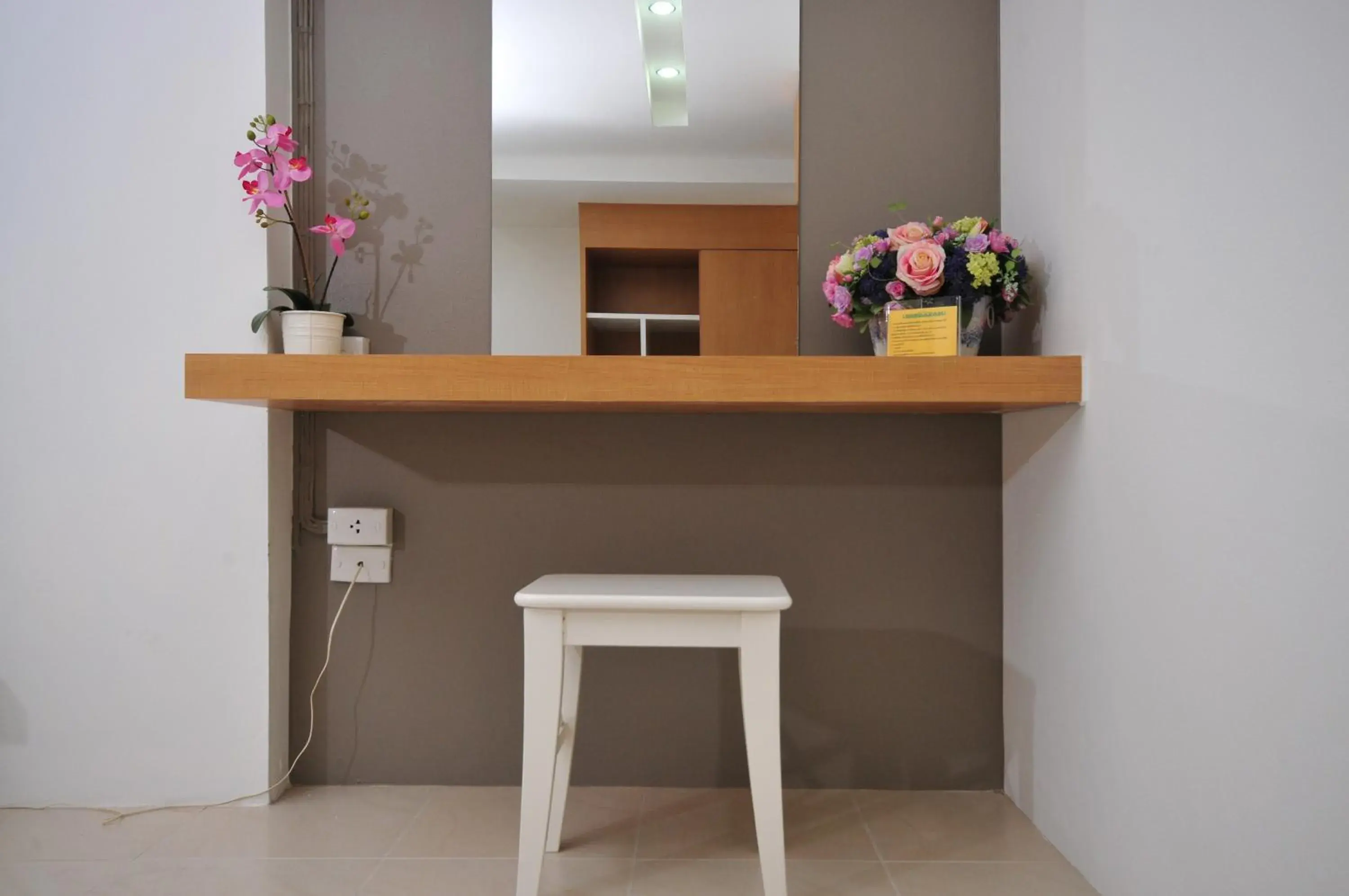 Photo of the whole room in Beerapan Hotel Photo of the whole room in Beerapan Hotel