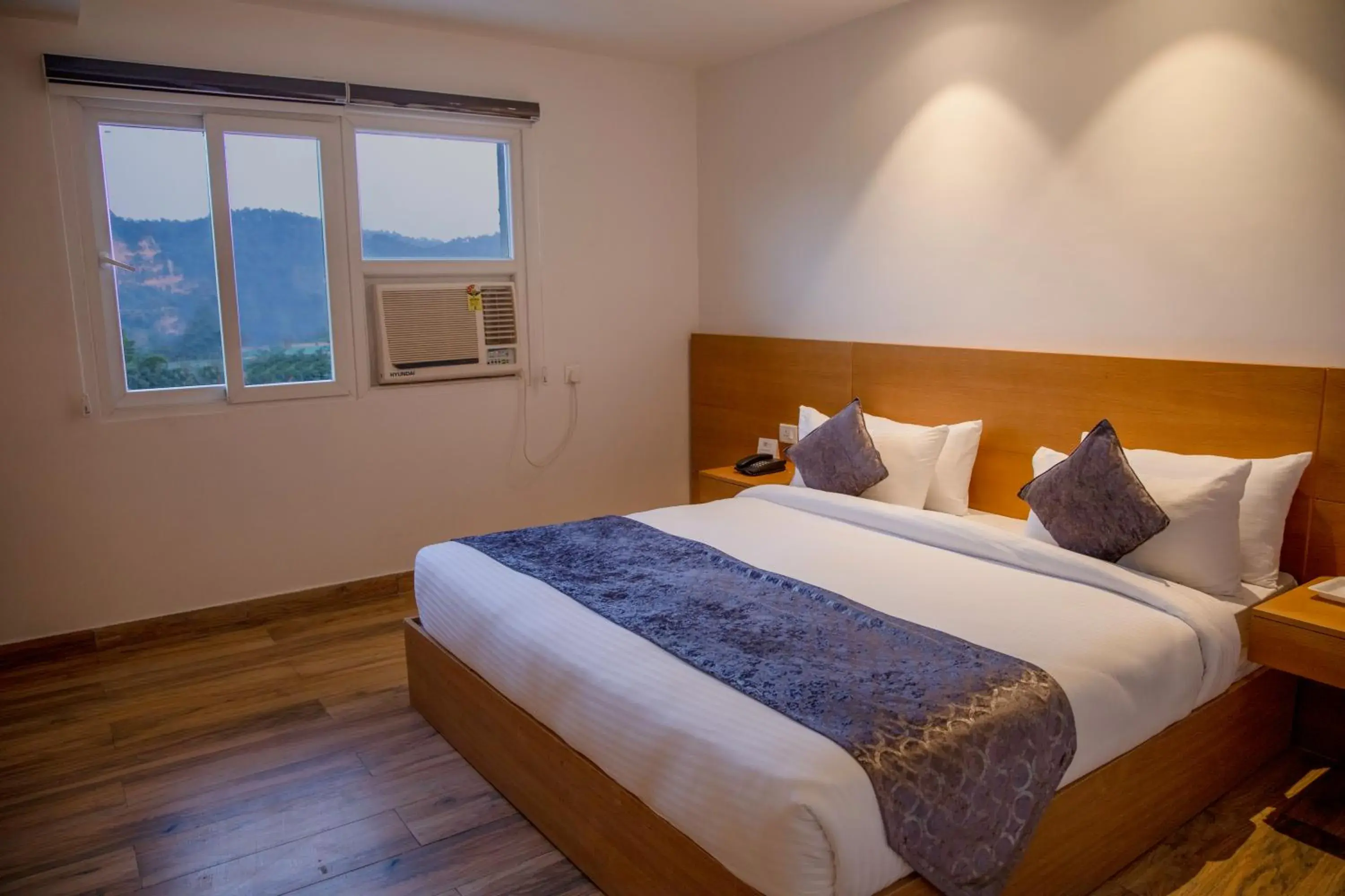 Bed in Iris Lite Corbett Bed in Iris Lite Corbett