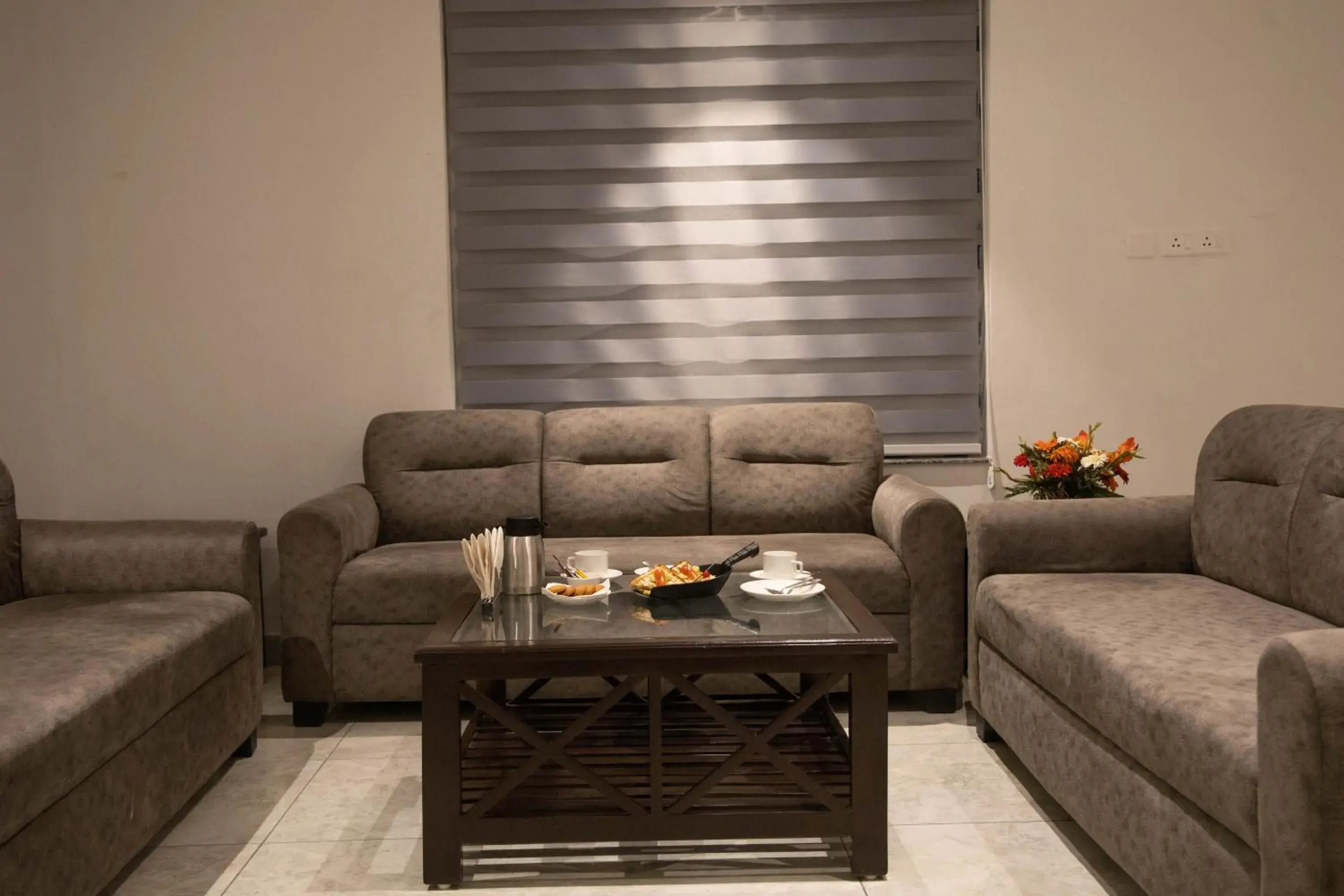 Lobby or reception in Iris Lite Corbett Lobby or reception in Iris Lite Corbett