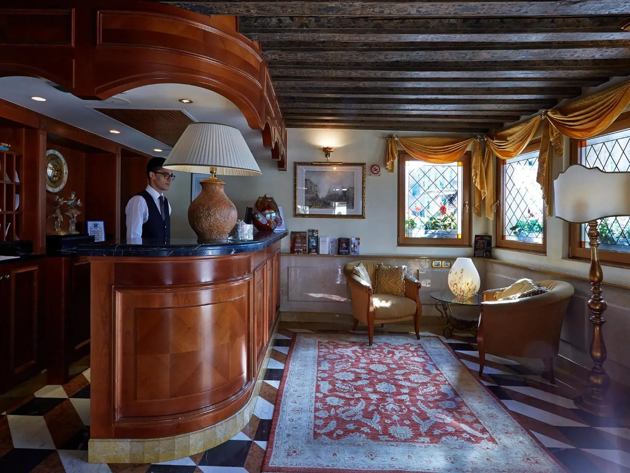 Lobby or reception in Hotel Antiche Figure Lobby or reception in Hotel Antiche Figure