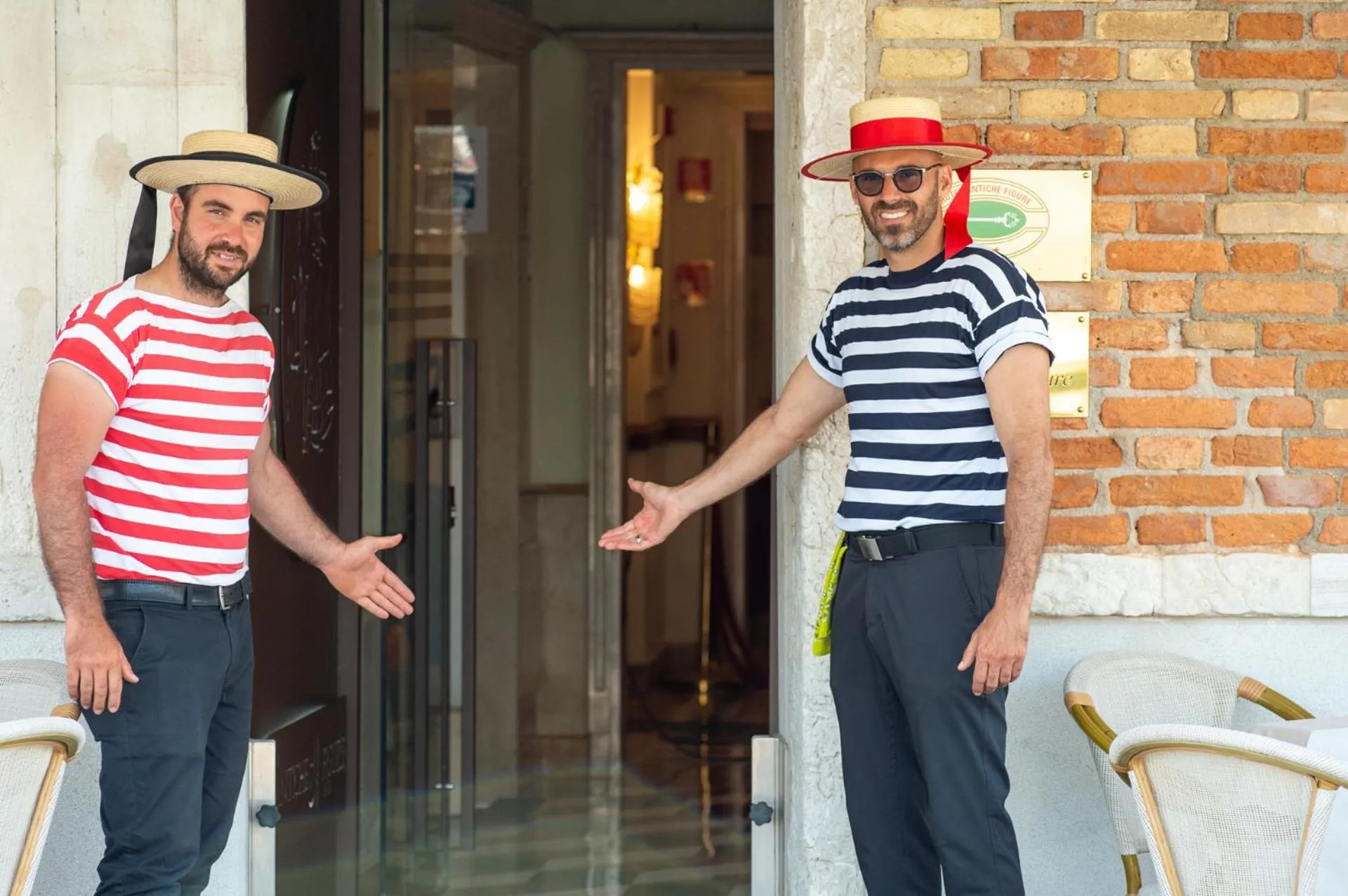 Property building in Hotel Antiche Figure