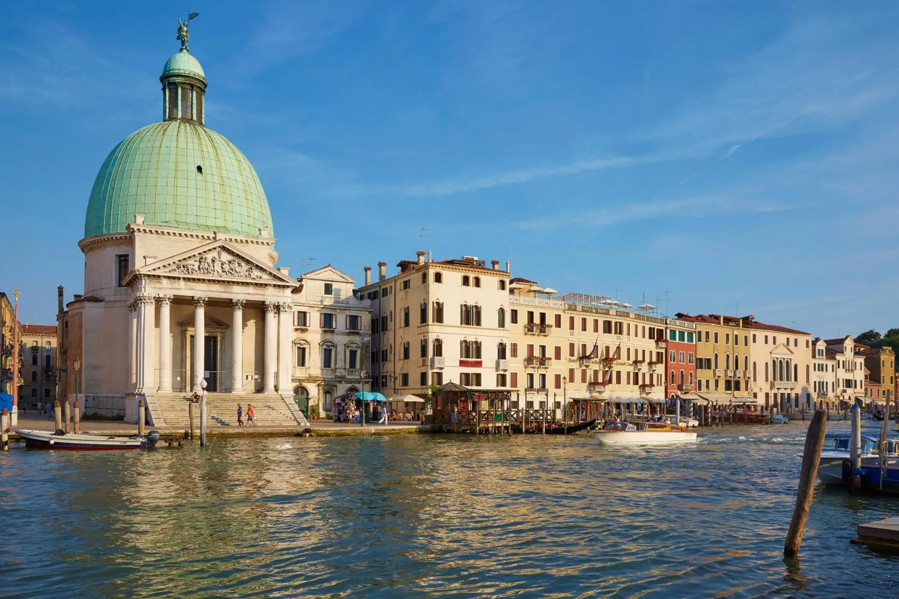 Facade/entrance in Hotel Antiche Figure Facade/entrance in Hotel Antiche Figure
