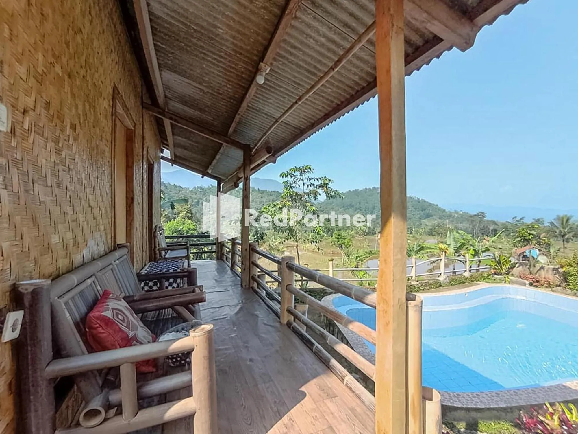 Patio in De Salak Homestay Gunung Salak RedPartner