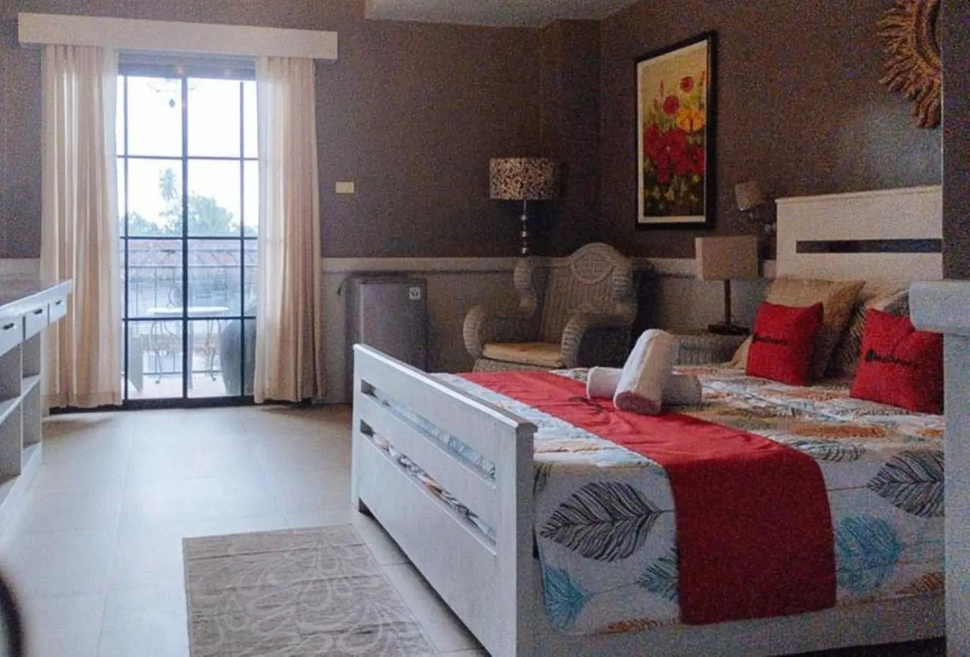 Bed in RedDoorz @ Vine Molave Bed in RedDoorz @ Vine Molave