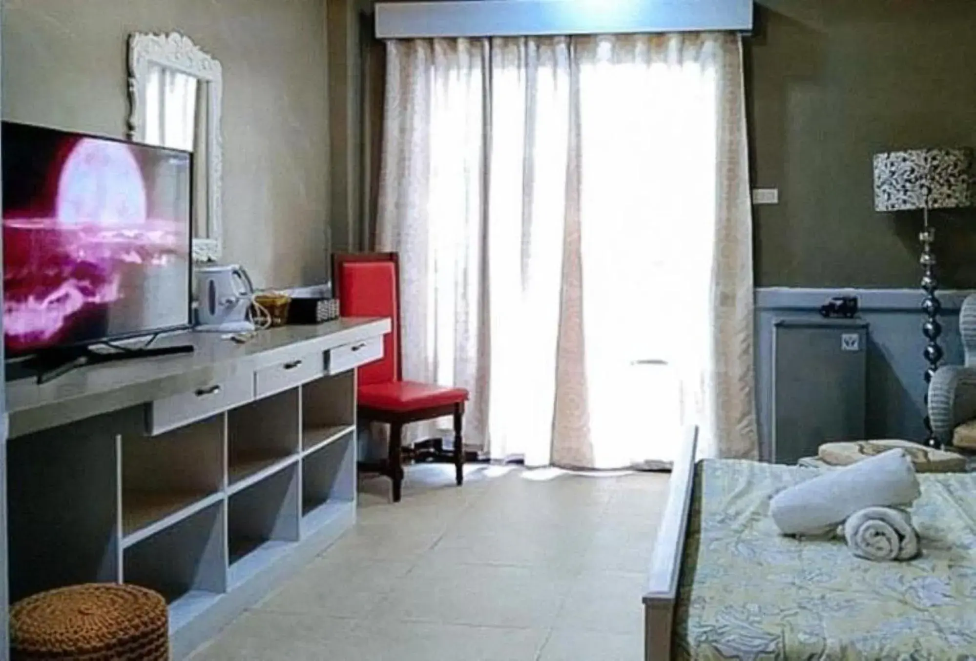 Bed in RedDoorz @ Vine Molave Bed in RedDoorz @ Vine Molave