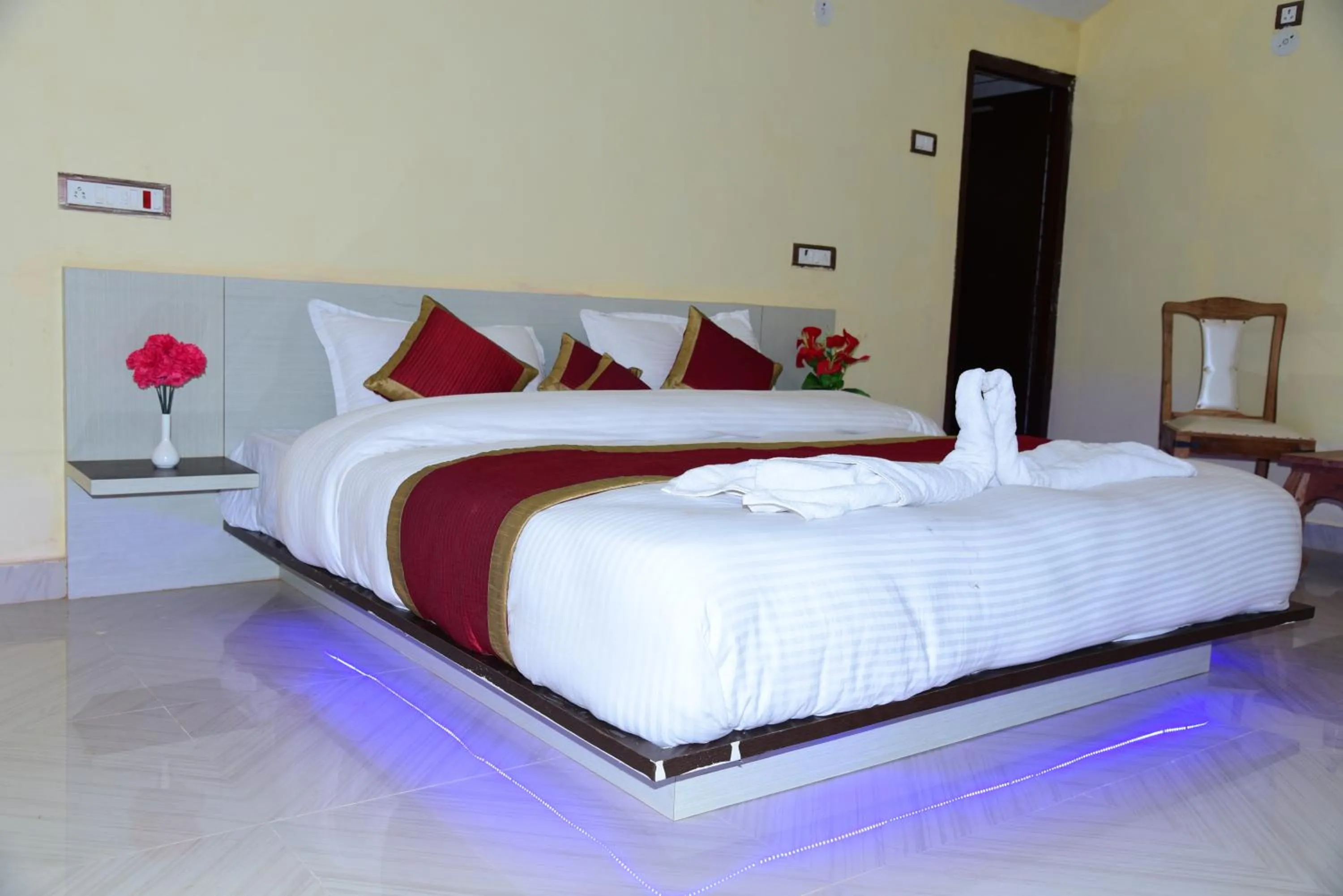 Bed in Garh Rajputana camp