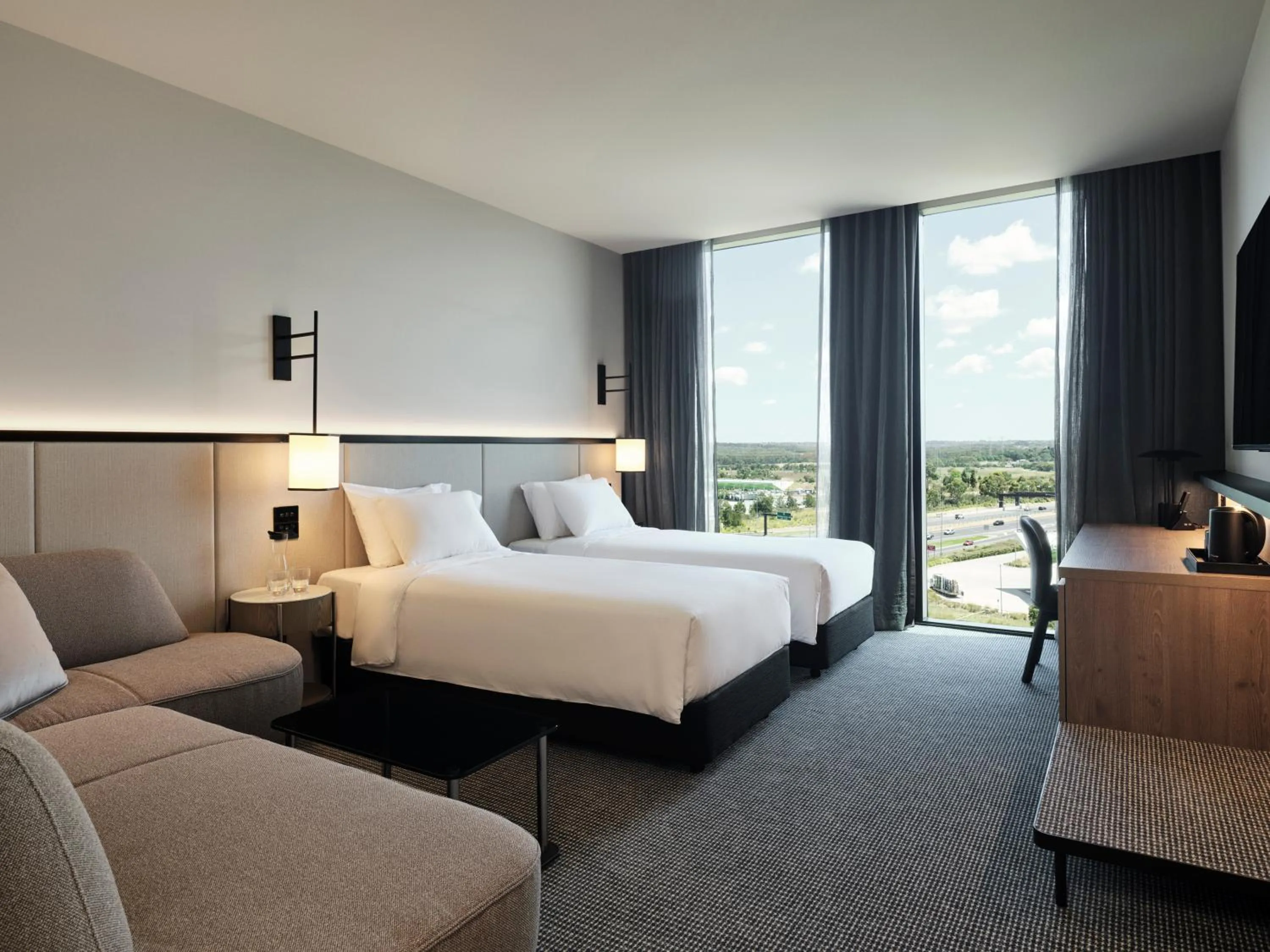 Photo of the whole room, Bed in Hyatt Place Melbourne Caribbean Park