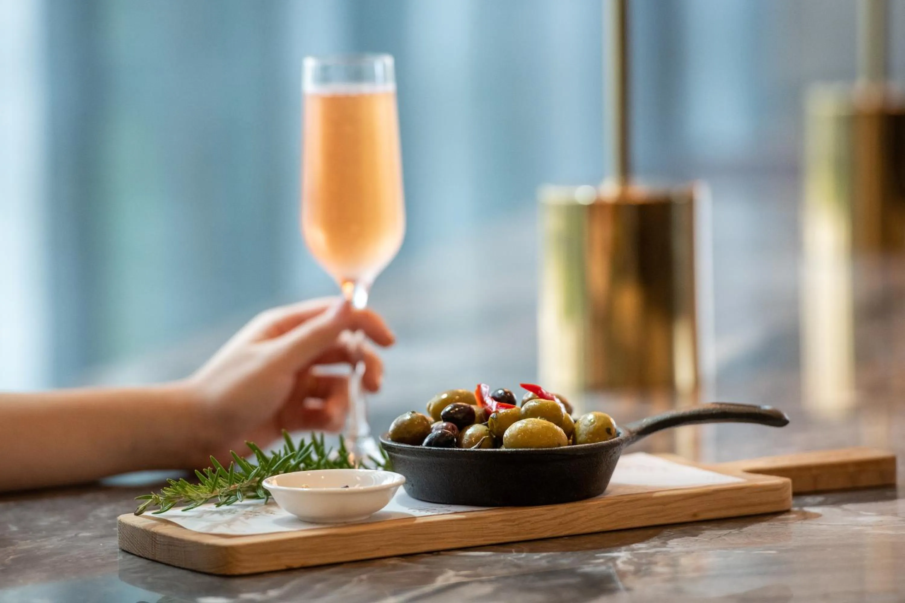 Restaurant/places to eat in Hyatt Place Melbourne Caribbean Park