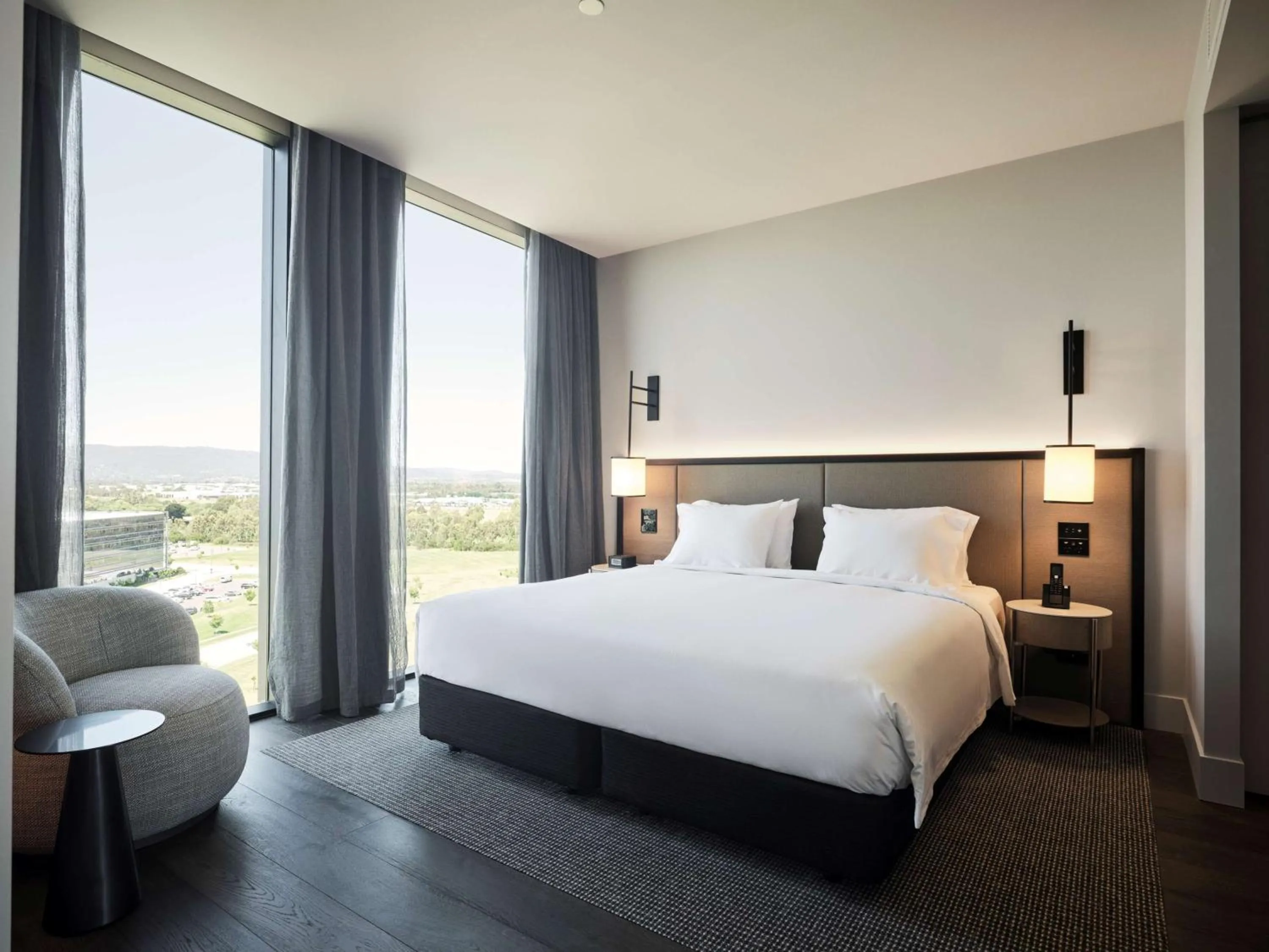 Photo of the whole room, Bed in Hyatt Place Melbourne Caribbean Park