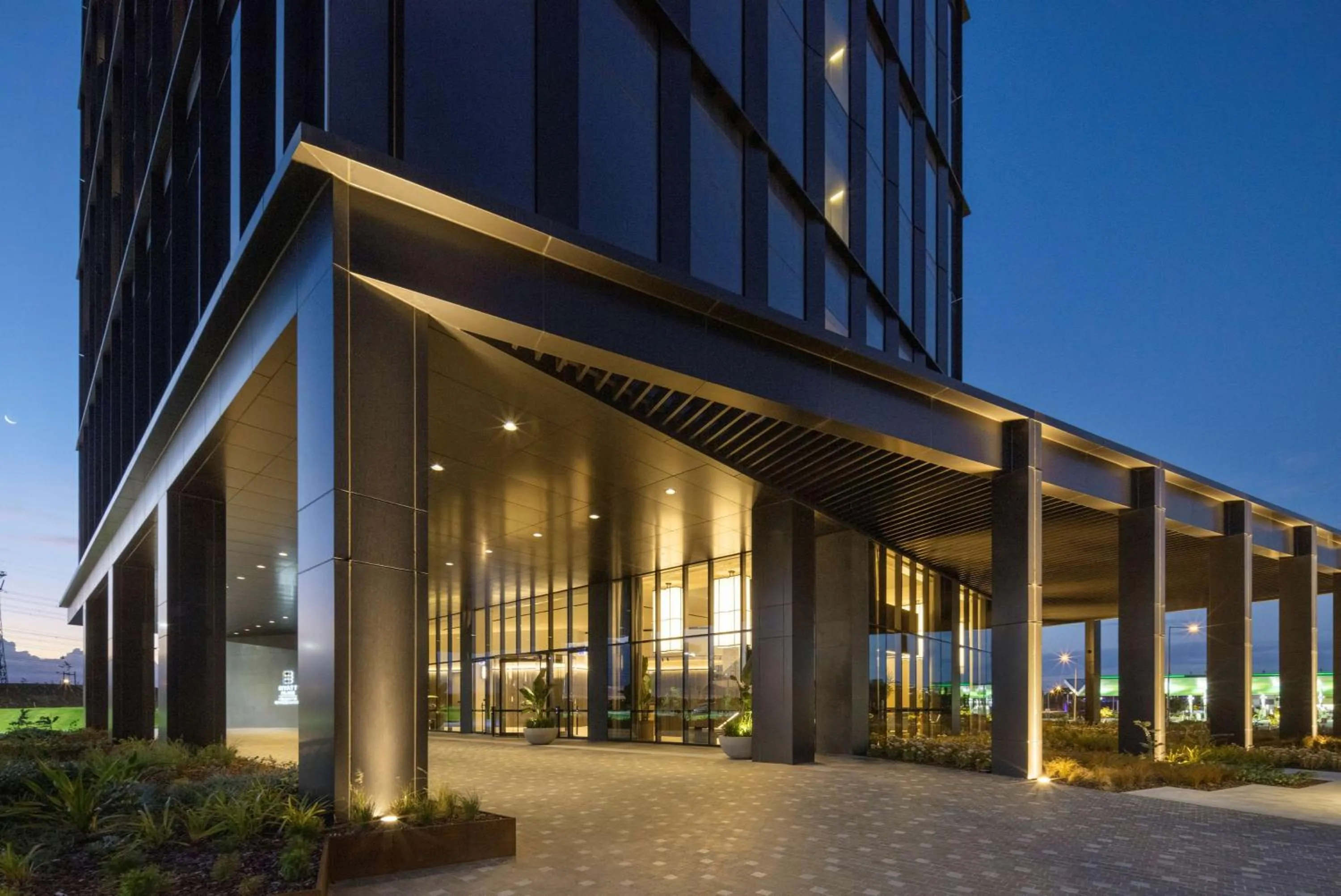 Property building in Hyatt Place Melbourne Caribbean Park