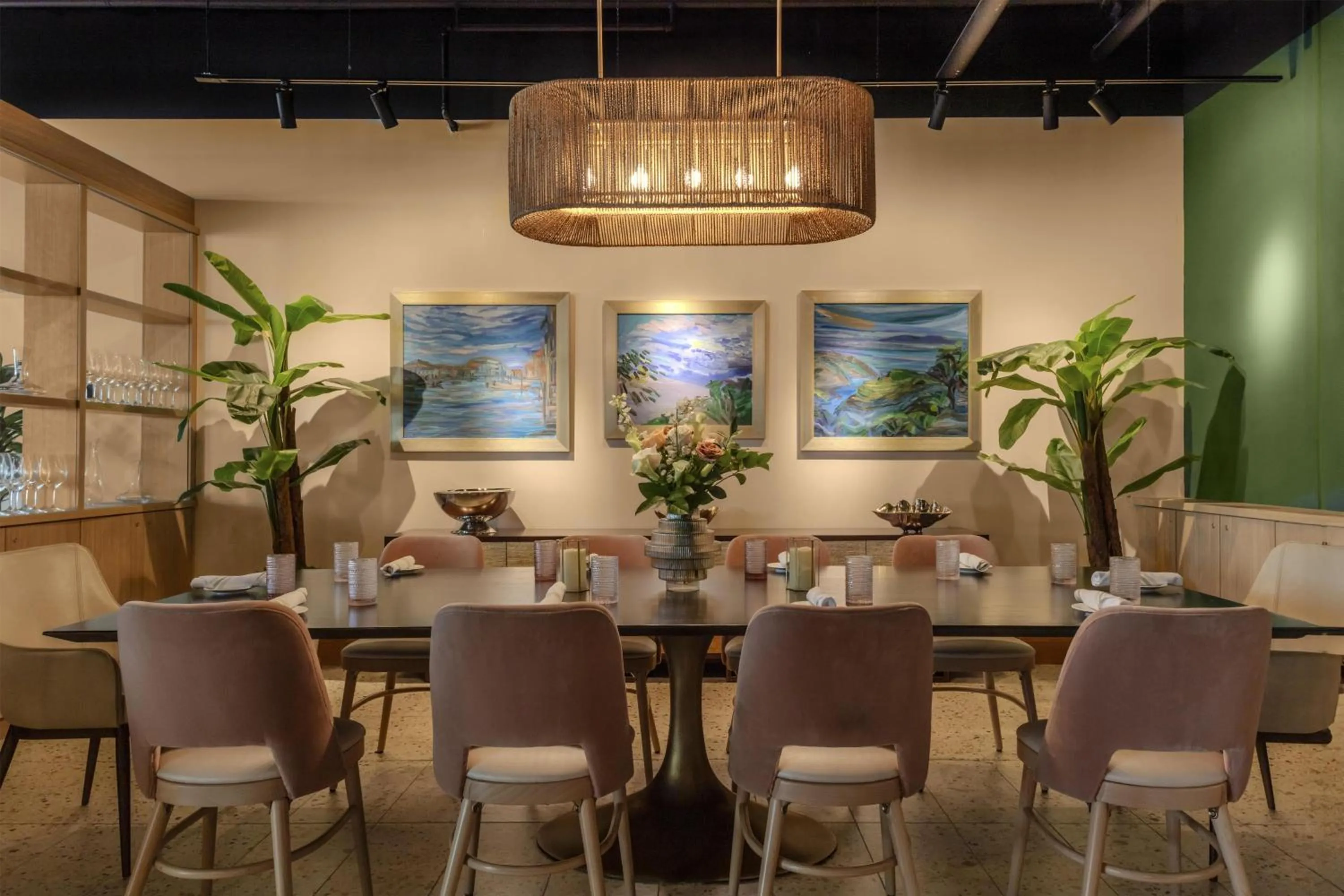 Restaurant/places to eat in Hyatt Place St Augustine Vilano Beach