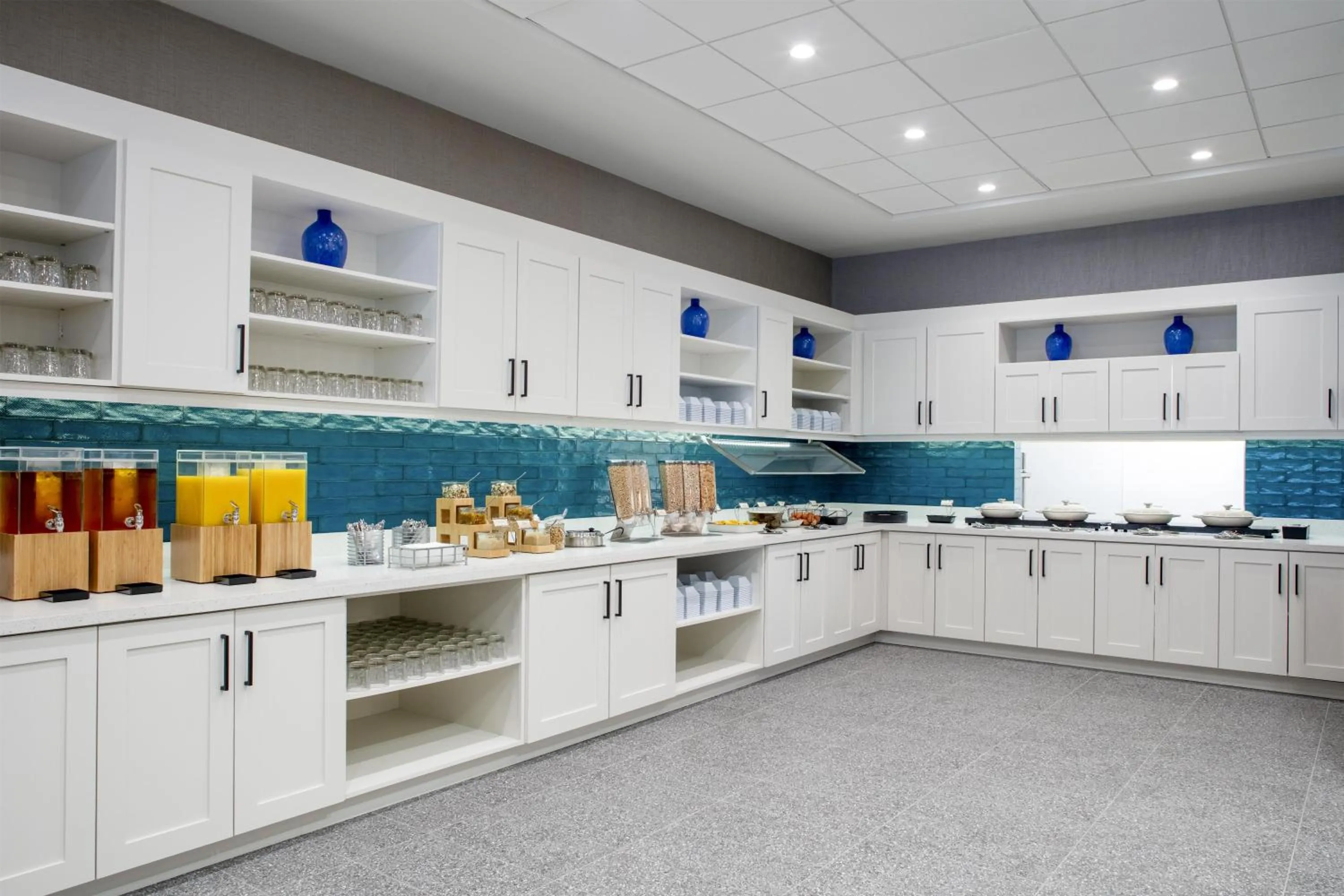 Restaurant/places to eat in Hyatt Place St Augustine Vilano Beach