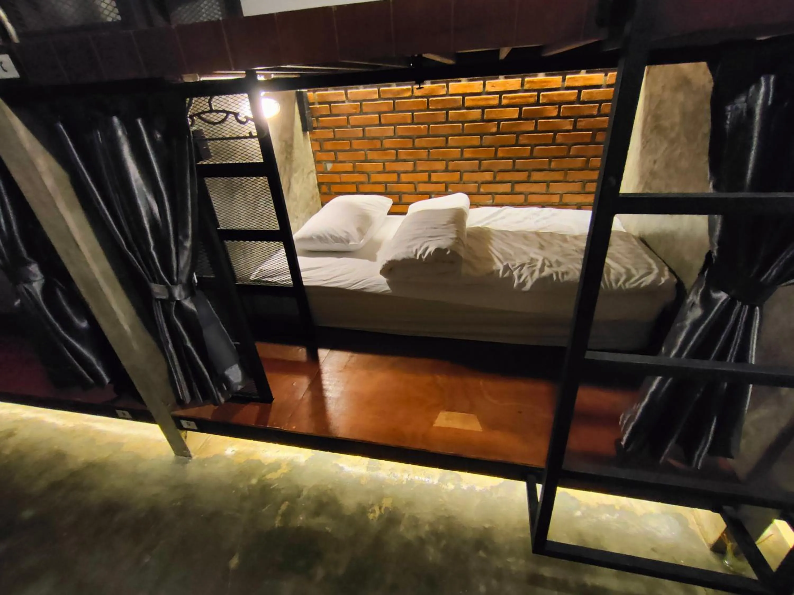 Bed in Premier Hostel Chiang Mai