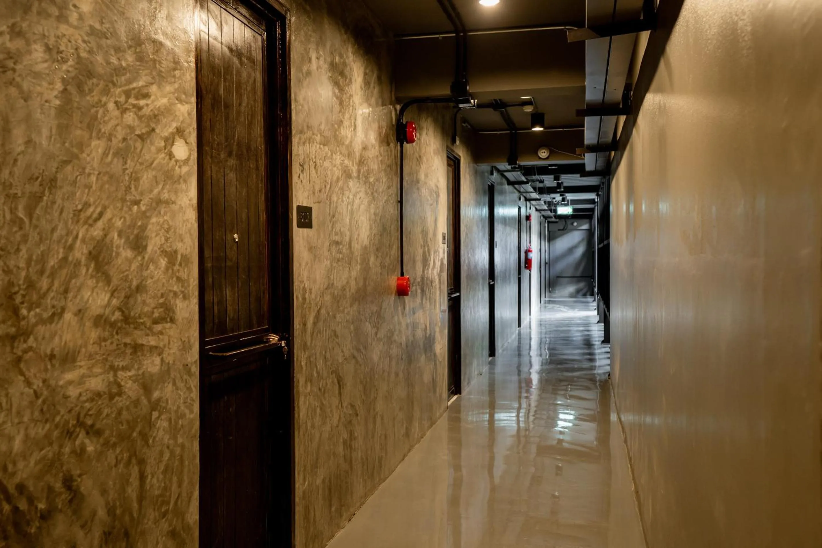 Lobby or reception in Premier Hostel Chiang Mai