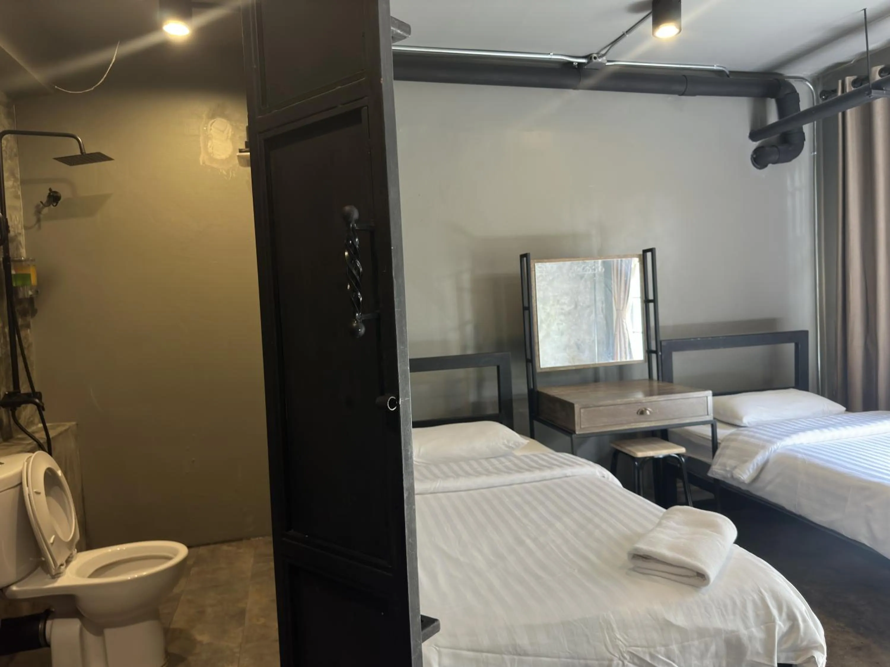 Bedroom, Bed in Premier Hostel Chiang Mai