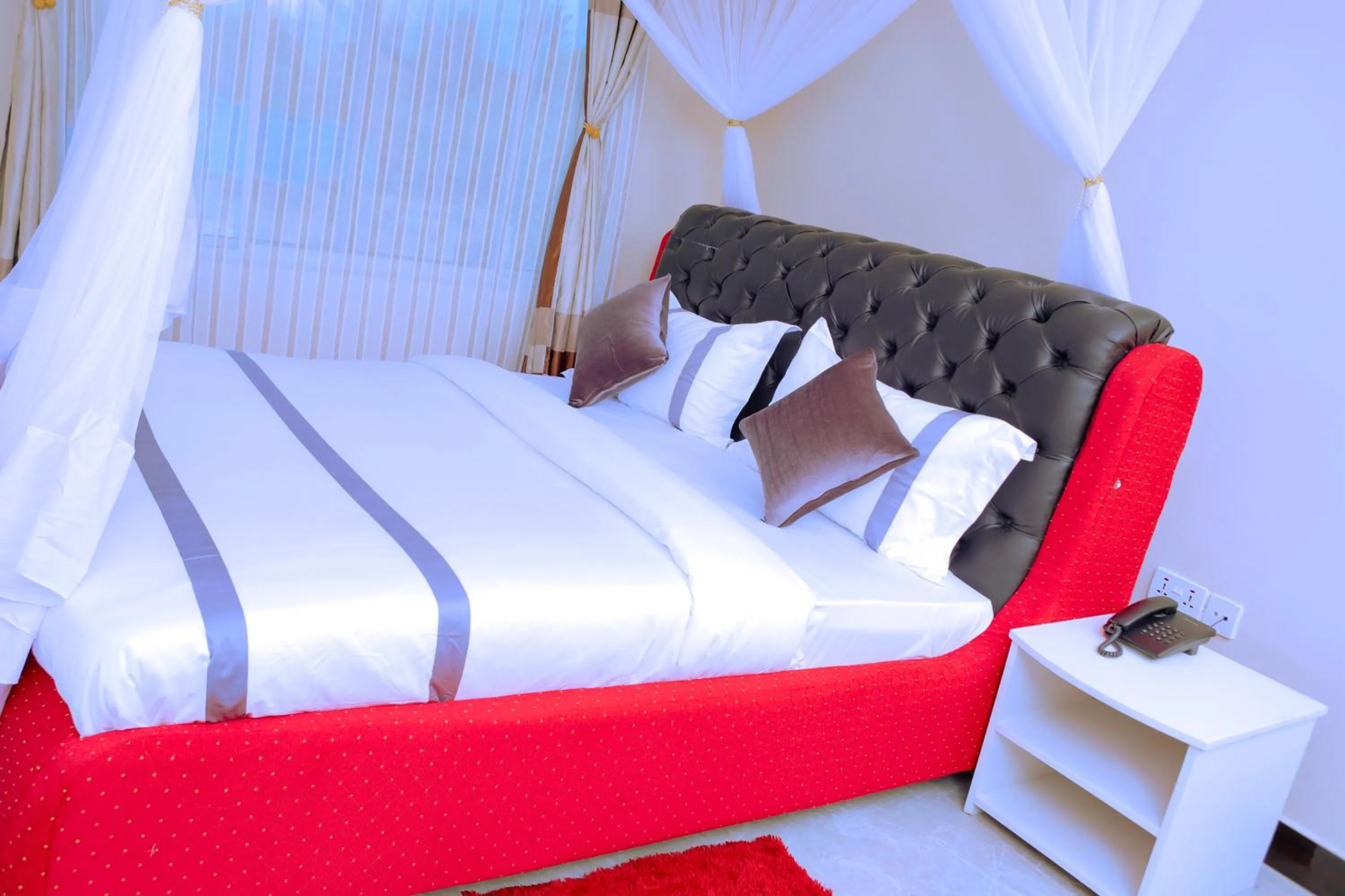 Bed in Elanacha Hotel