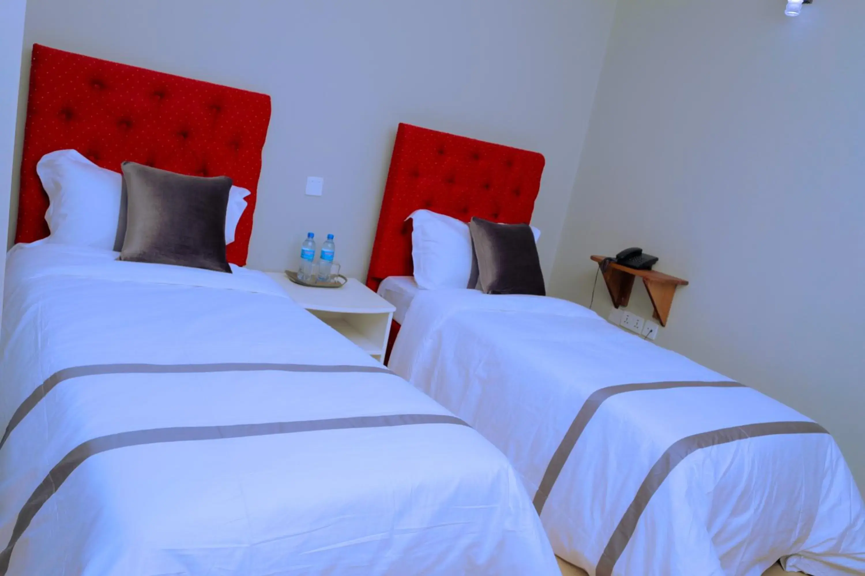 Triple Room in Elanacha Hotel Triple Room in Elanacha Hotel