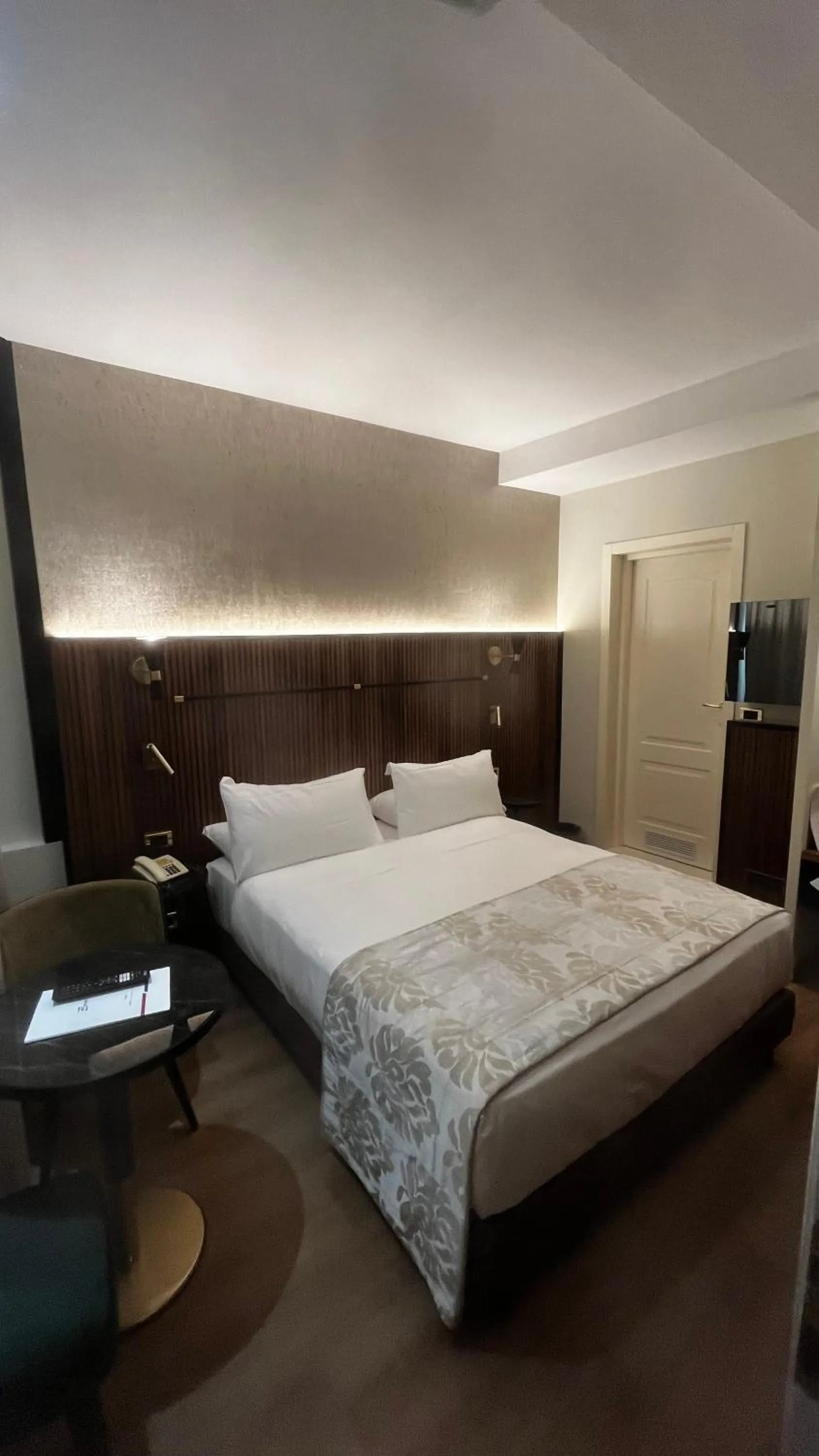 Bedroom, Bed in Zanhotel Tre Vecchi