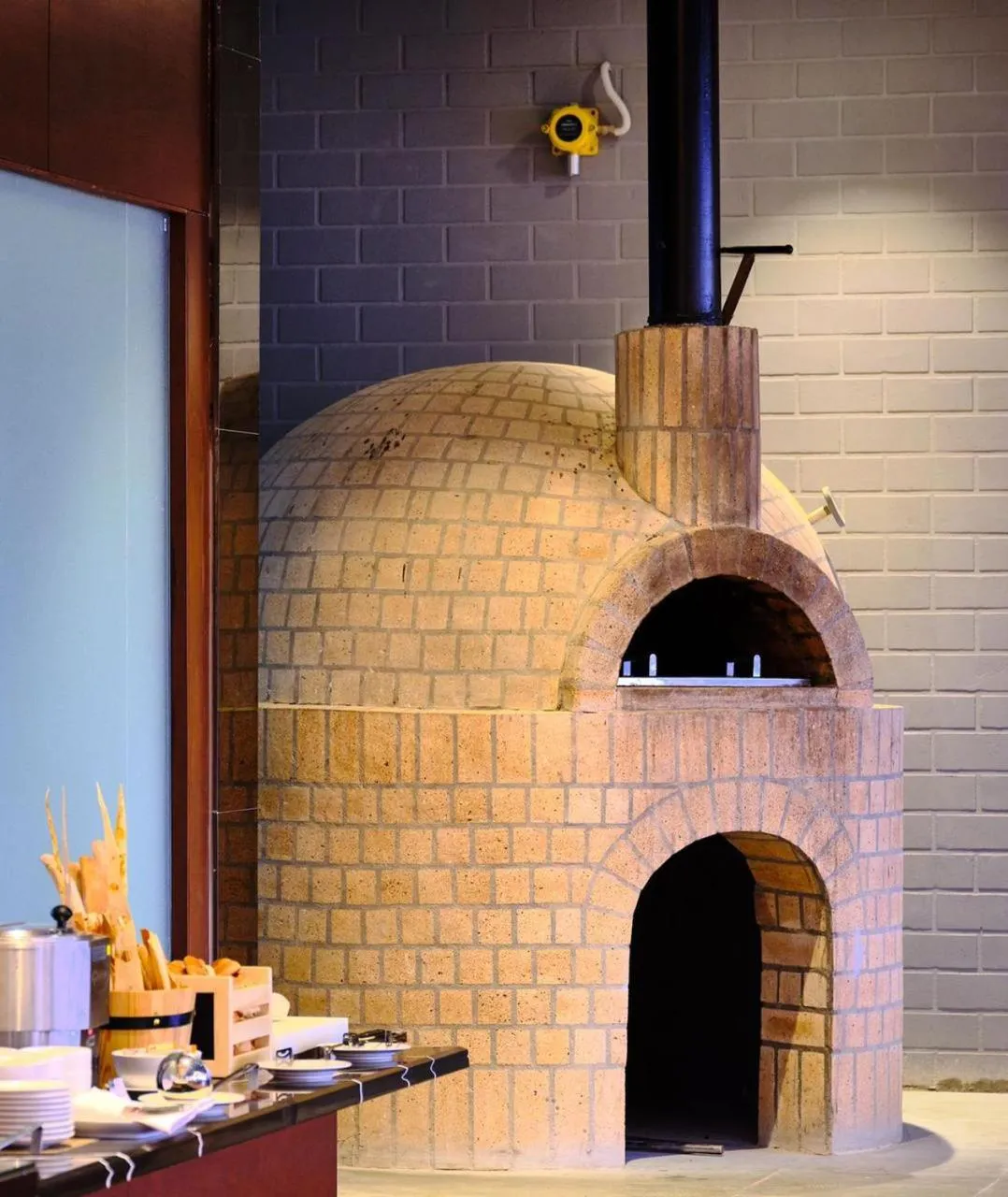 Restaurant/places to eat in Essentia Luxury Hotel Indore