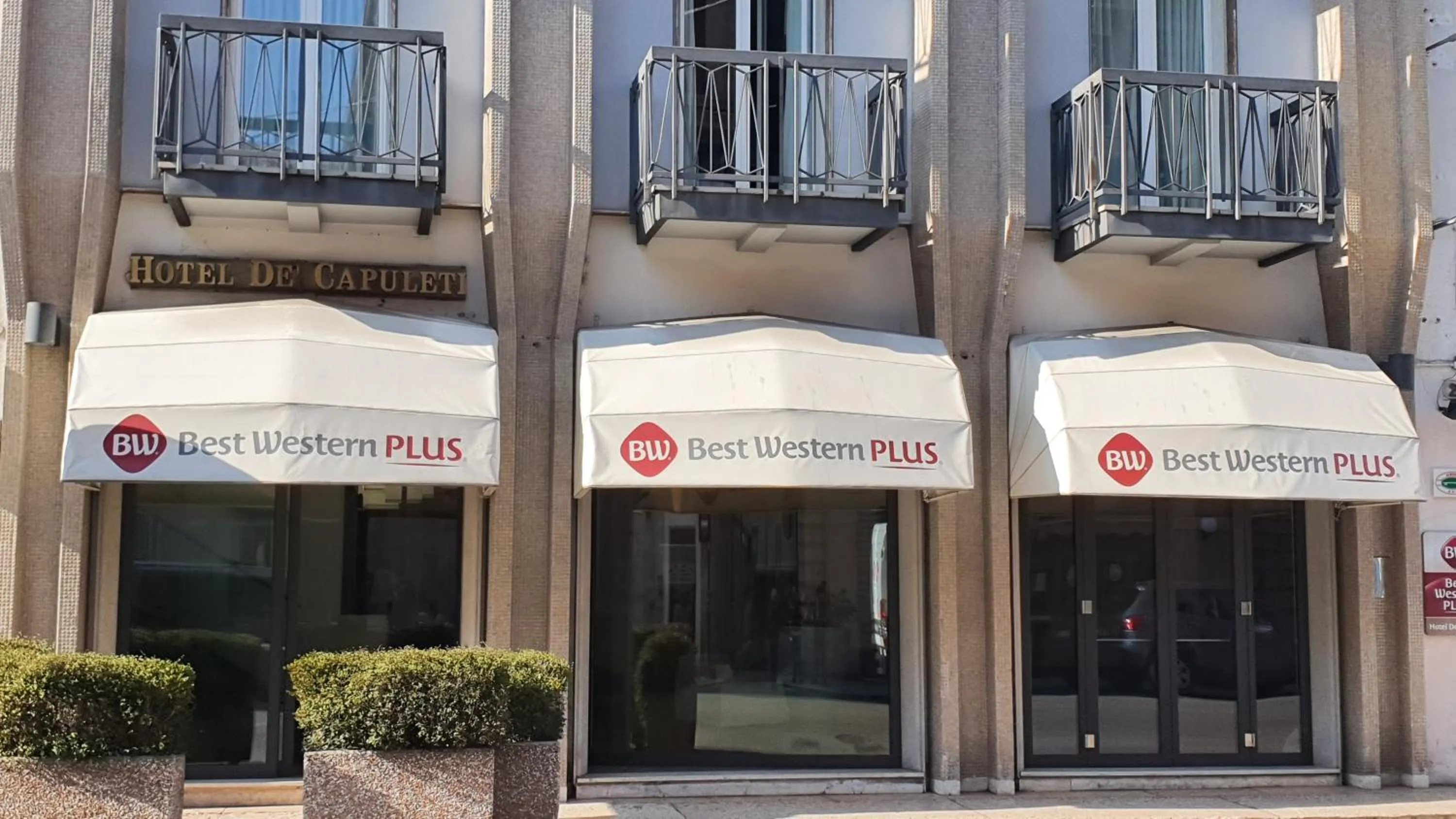 Property building in Best Western Plus Hotel De Capuleti