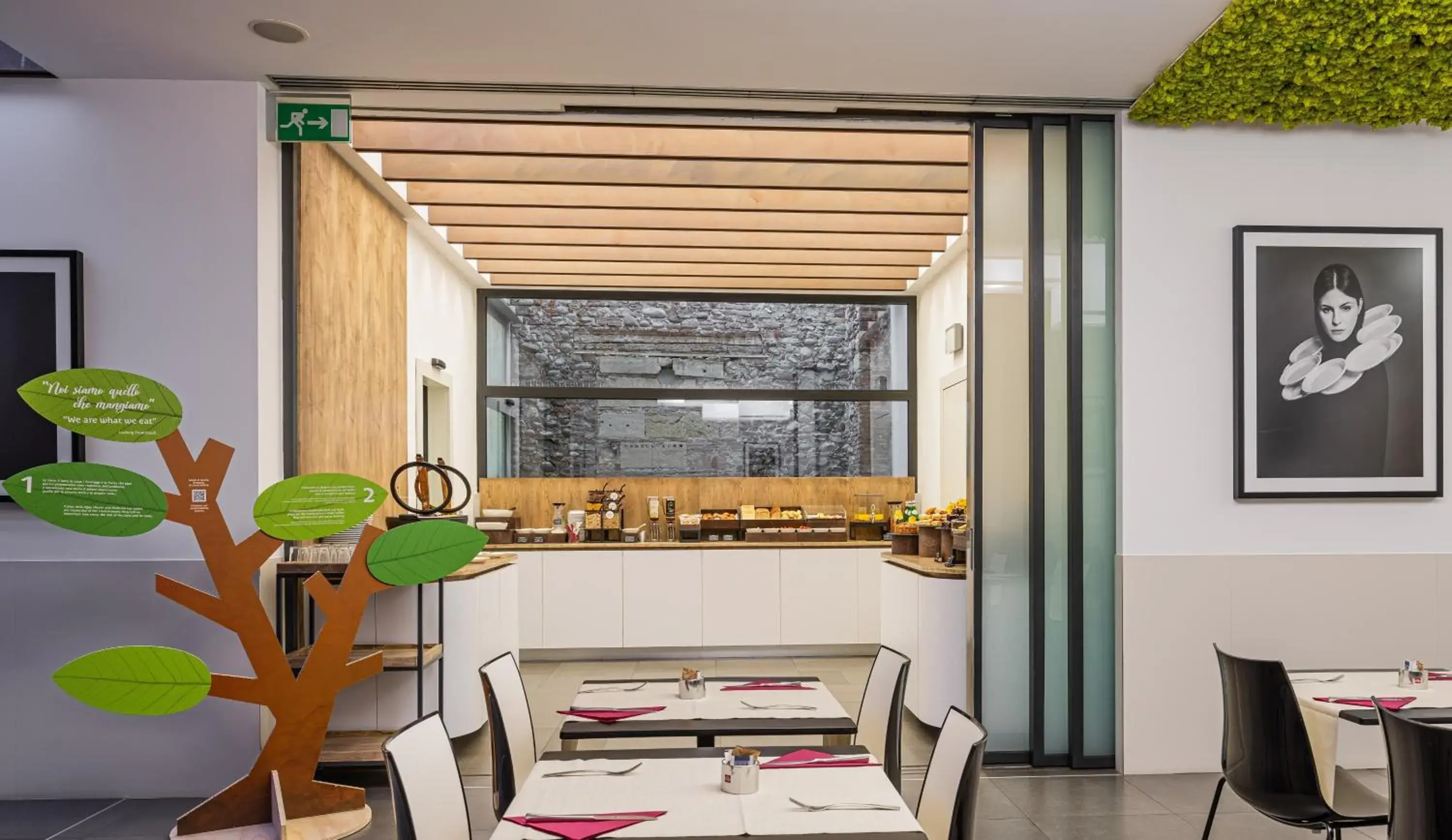 Breakfast in Best Western Plus Hotel De Capuleti Breakfast in Best Western Plus Hotel De Capuleti