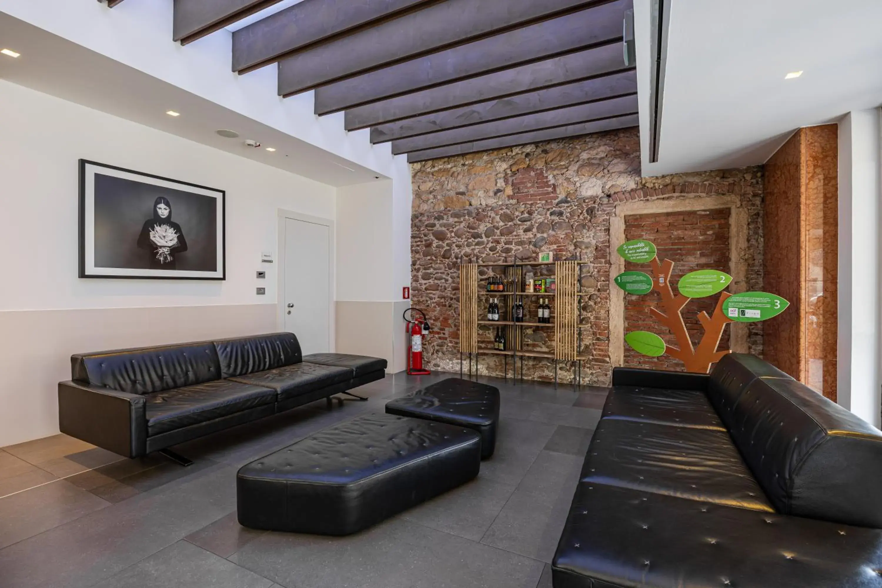 Lobby or reception in Best Western Plus Hotel De Capuleti Lobby or reception in Best Western Plus Hotel De Capuleti