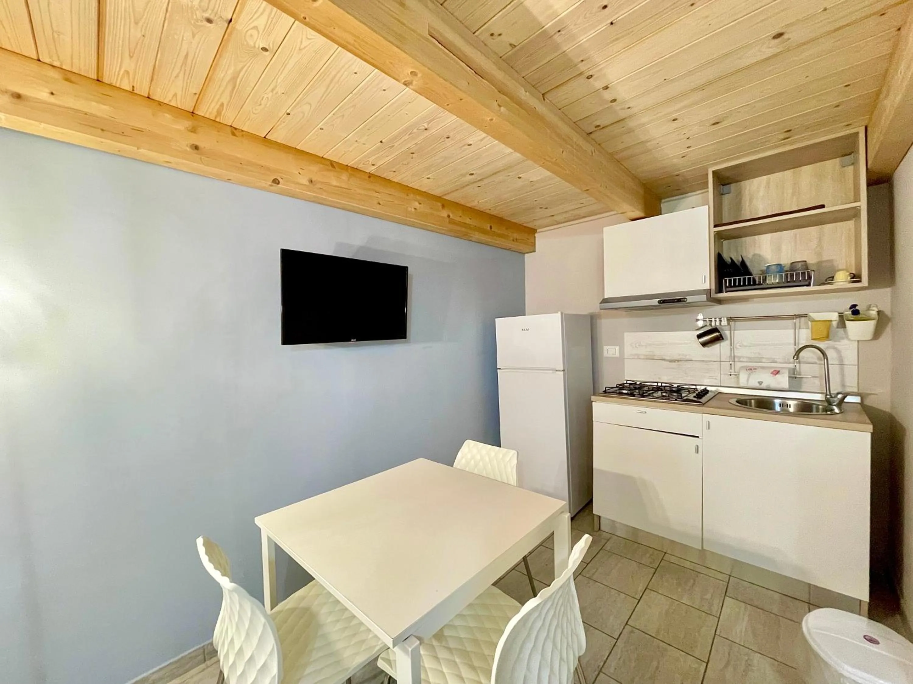 Dining area in Loft Munira