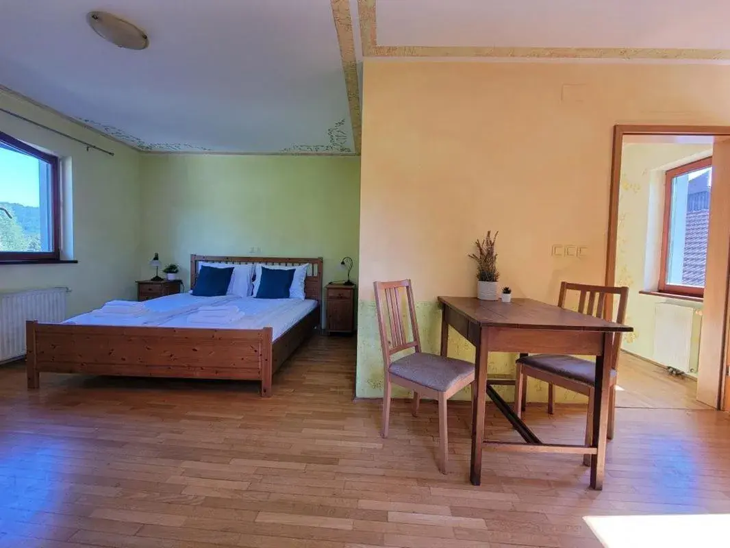 Deluxe Double Room in Krka River Lodge Deluxe Double Room in Krka River Lodge