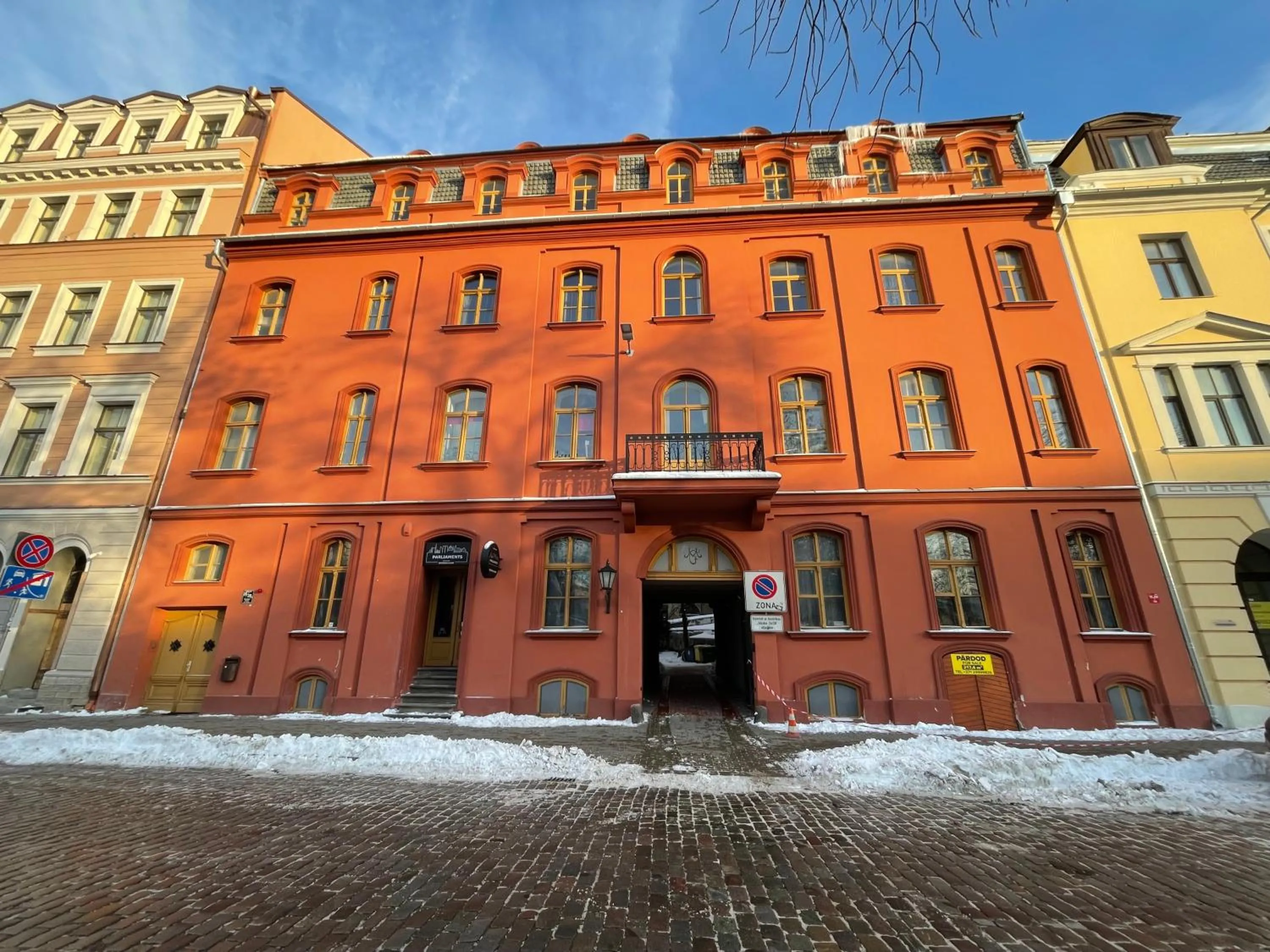 Property building in Cozy Home Jekaba Apartment, old town, self check-in