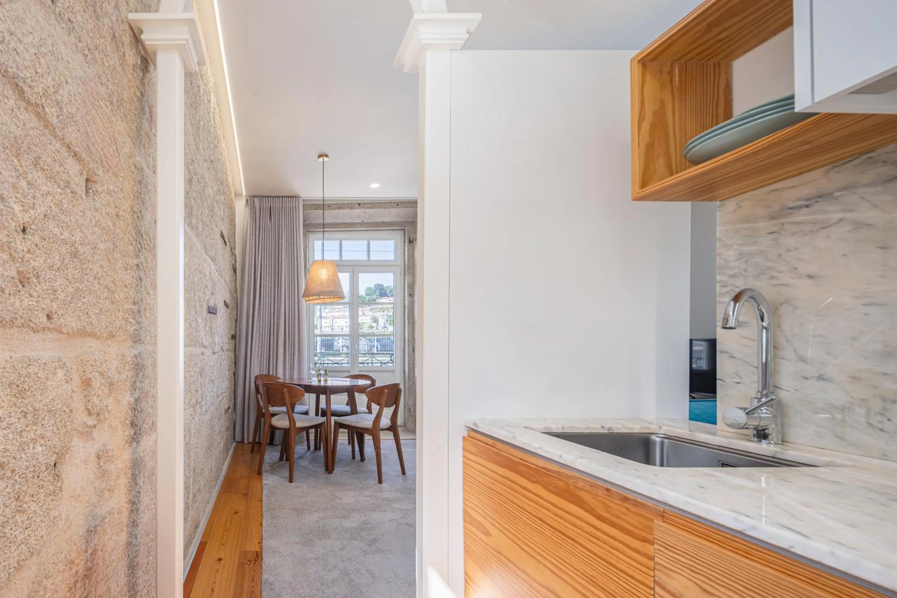 Kitchen or kitchenette in Porta Nobre Boutique Hotel by Aspasios