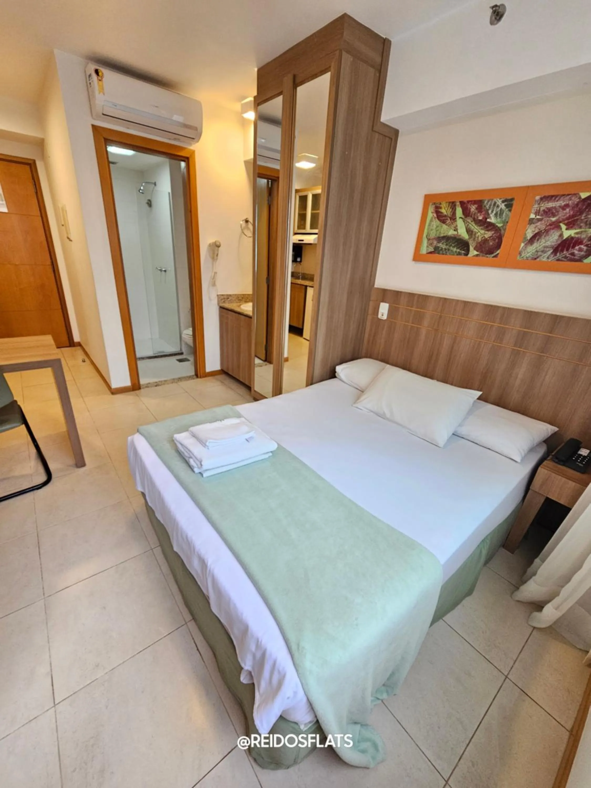 Bedroom, Bed in Flat Saint Moritz Express By Rei dos Flats