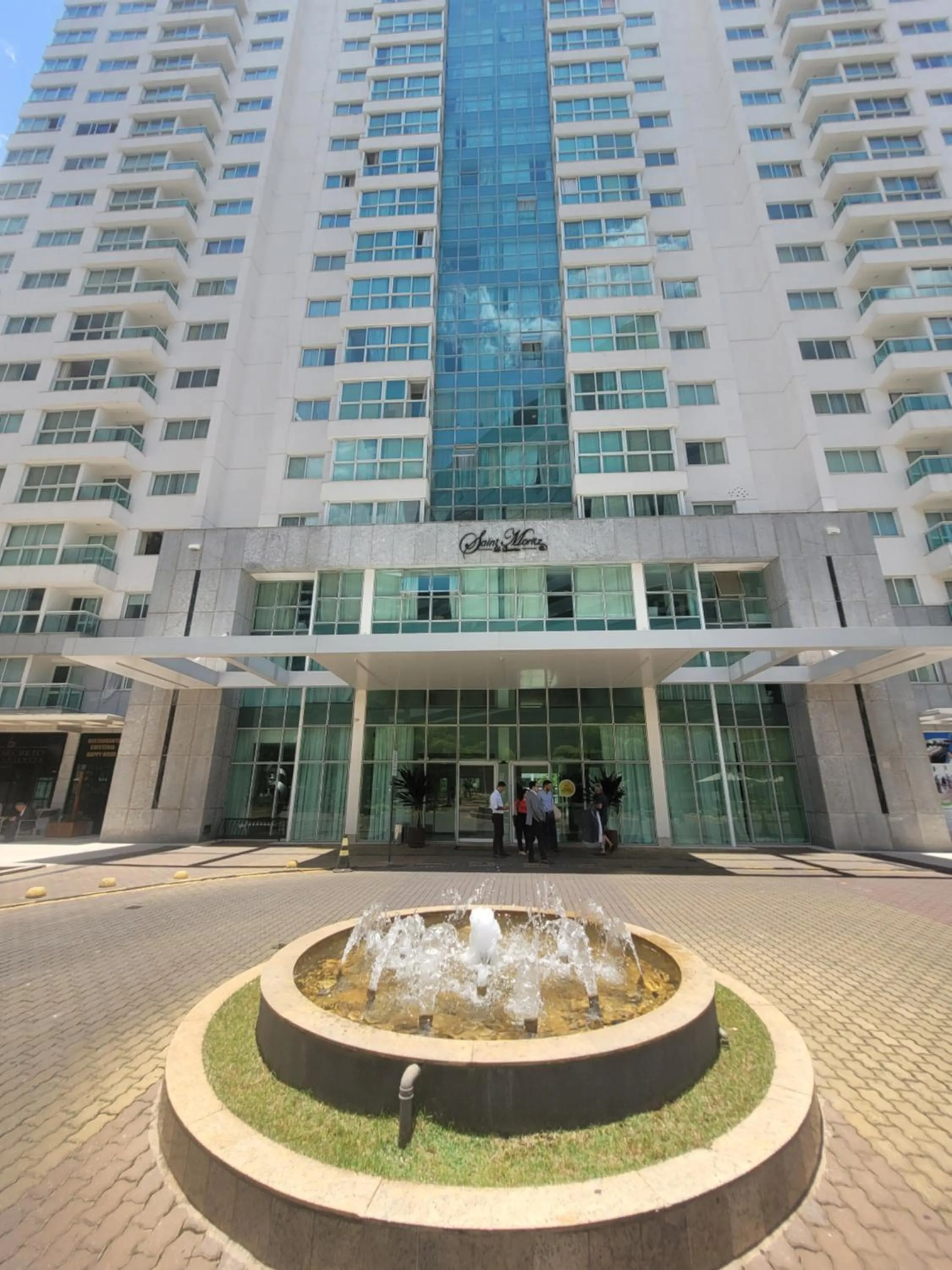 Property building in Flat Saint Moritz Express By Rei dos Flats