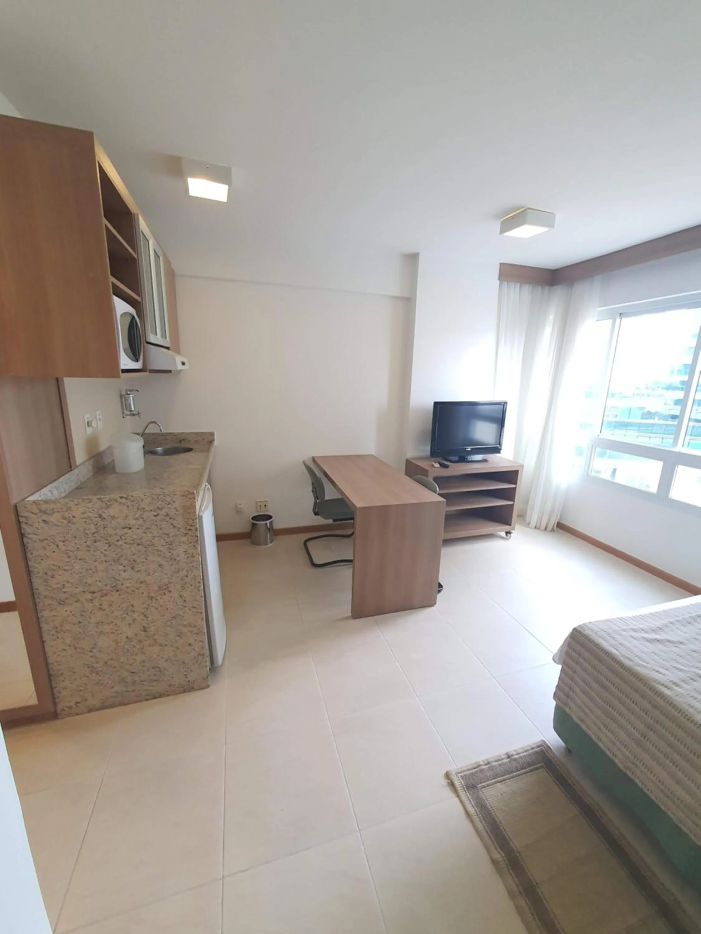 TV and multimedia in Flat Saint Moritz Express By Rei dos Flats