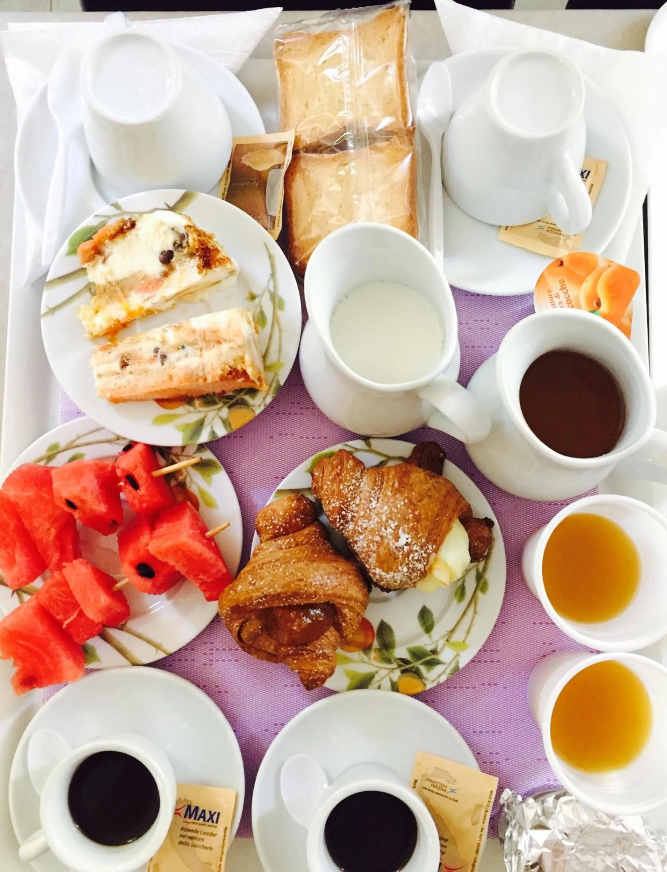 Italian breakfast in Palazzo Lamanna