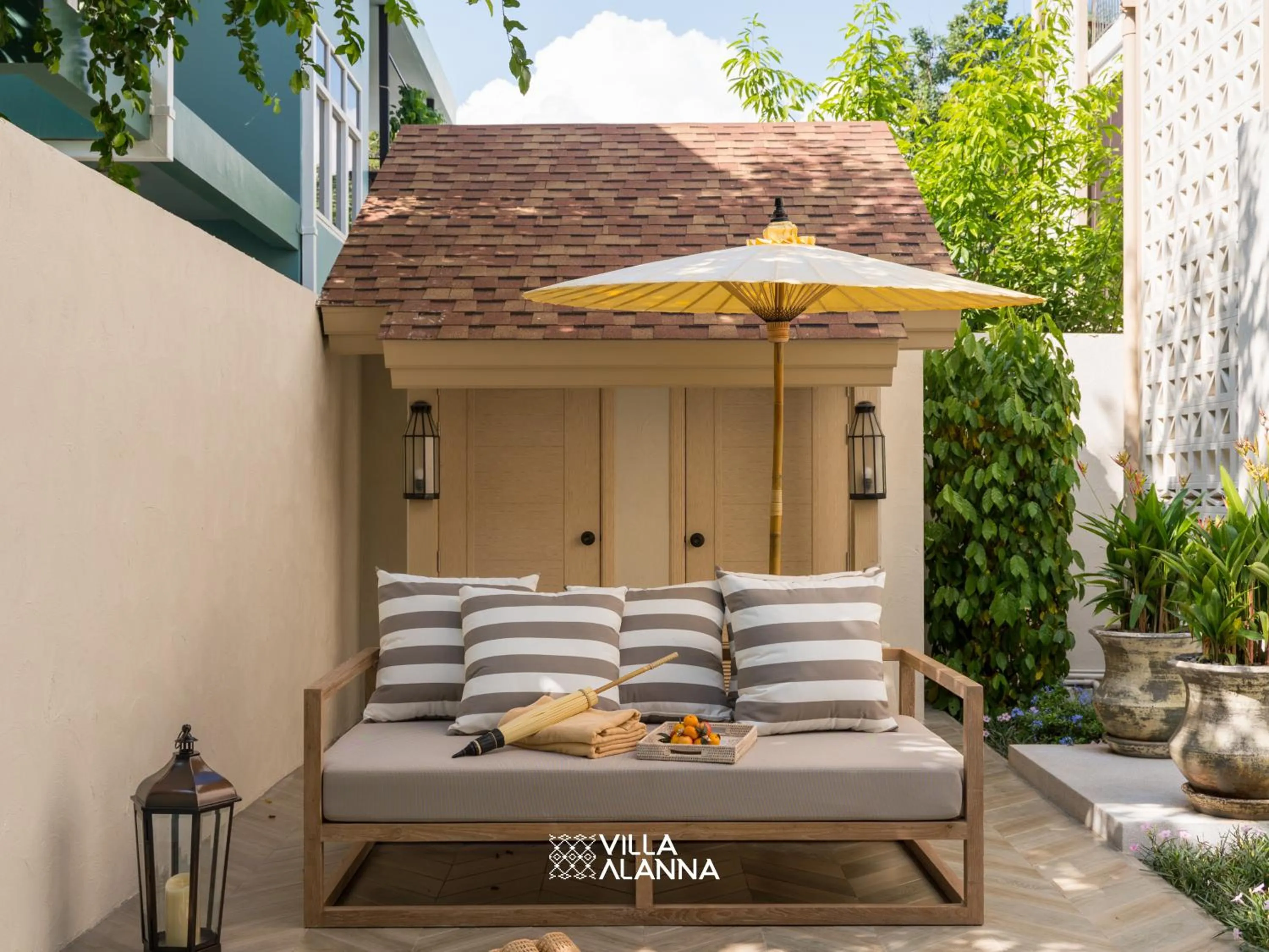 Pool view in Villa ALANNA