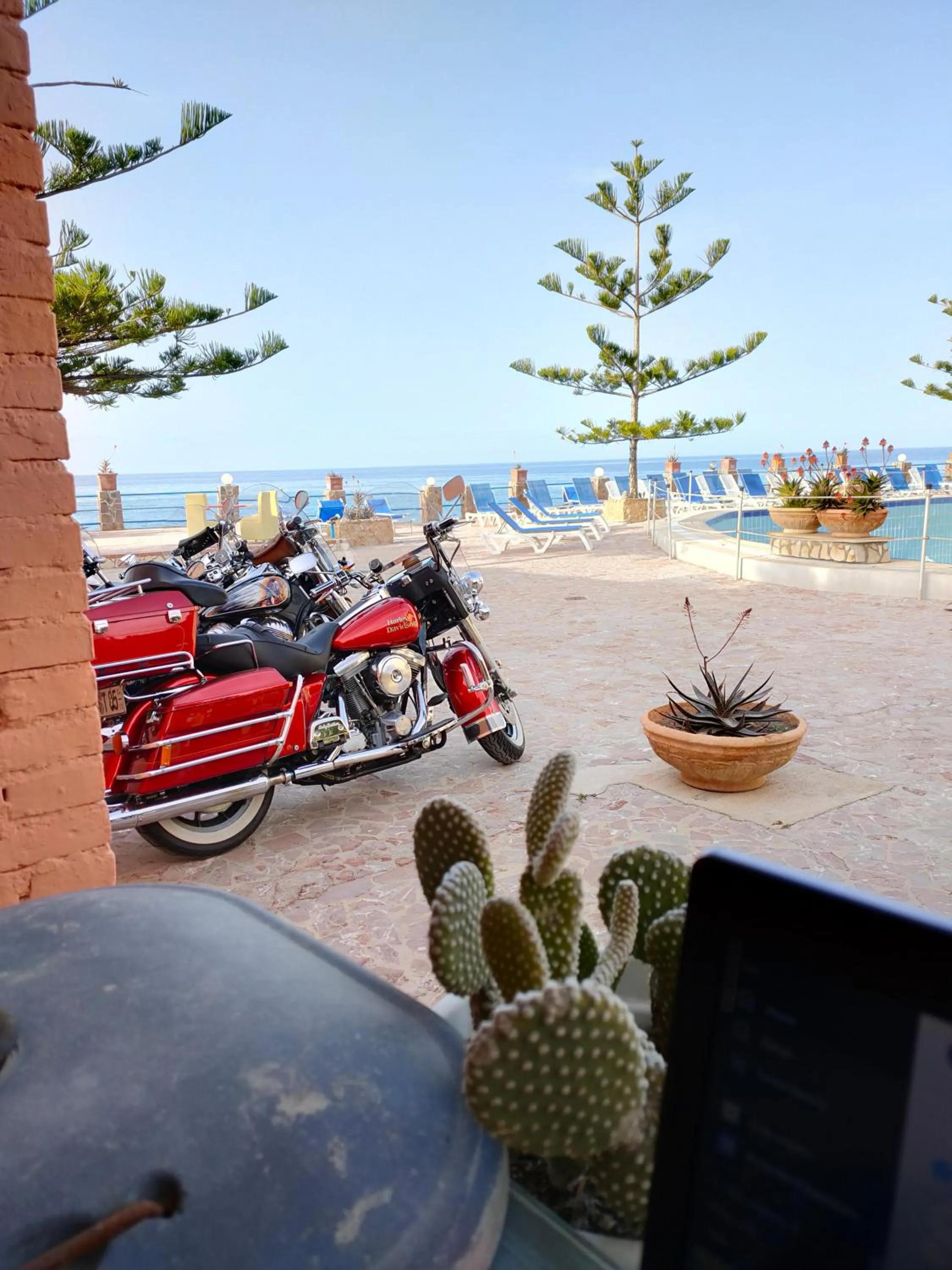 Day in Hotel La Playa Blanca